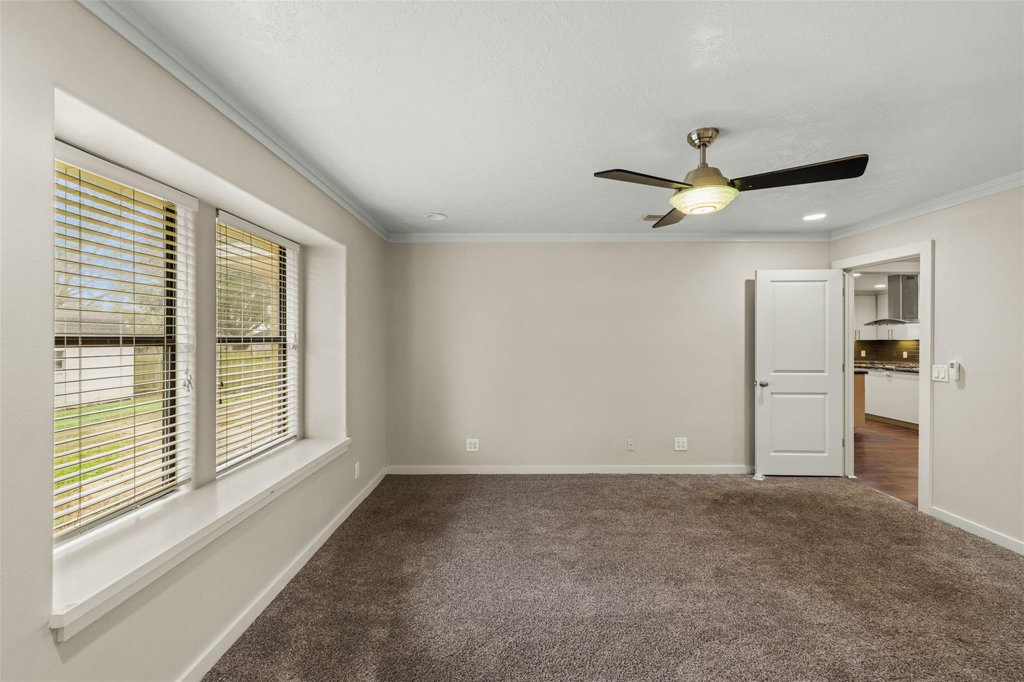 812 Woodson Dr Property Photo 15