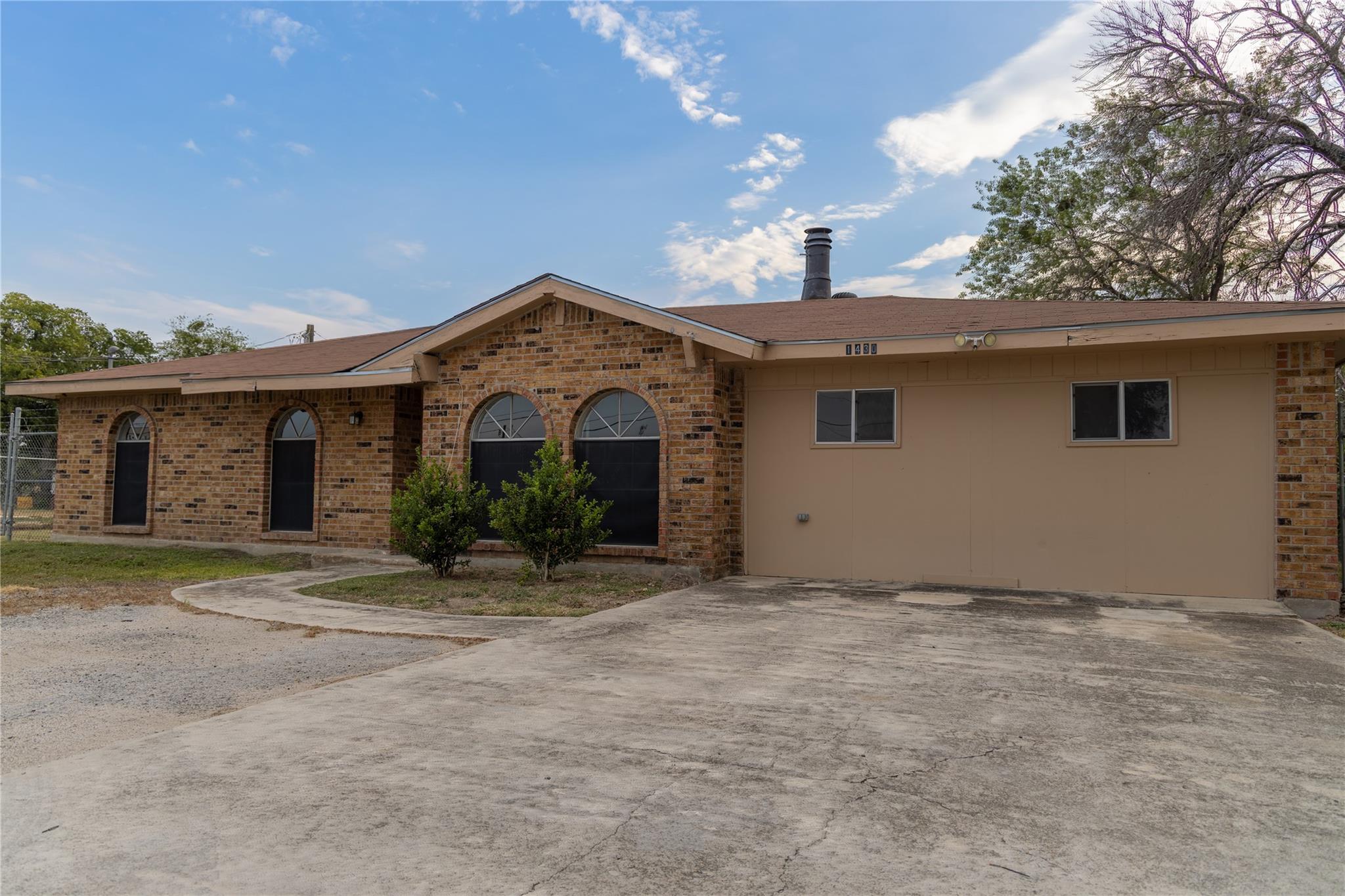 1430 State Highway 46 None S Property Photo 2