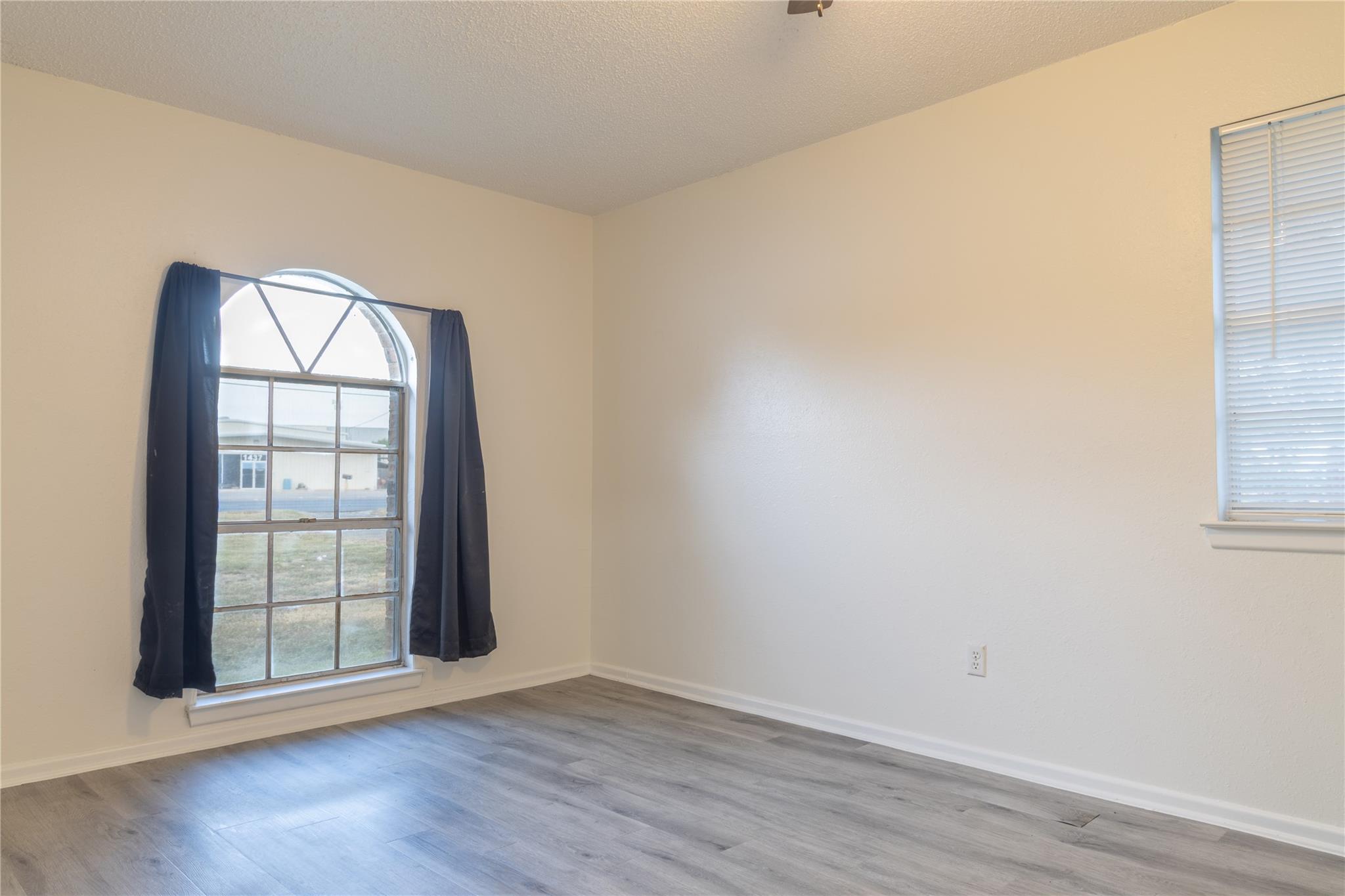 1430 State Highway 46 None S Property Photo 12