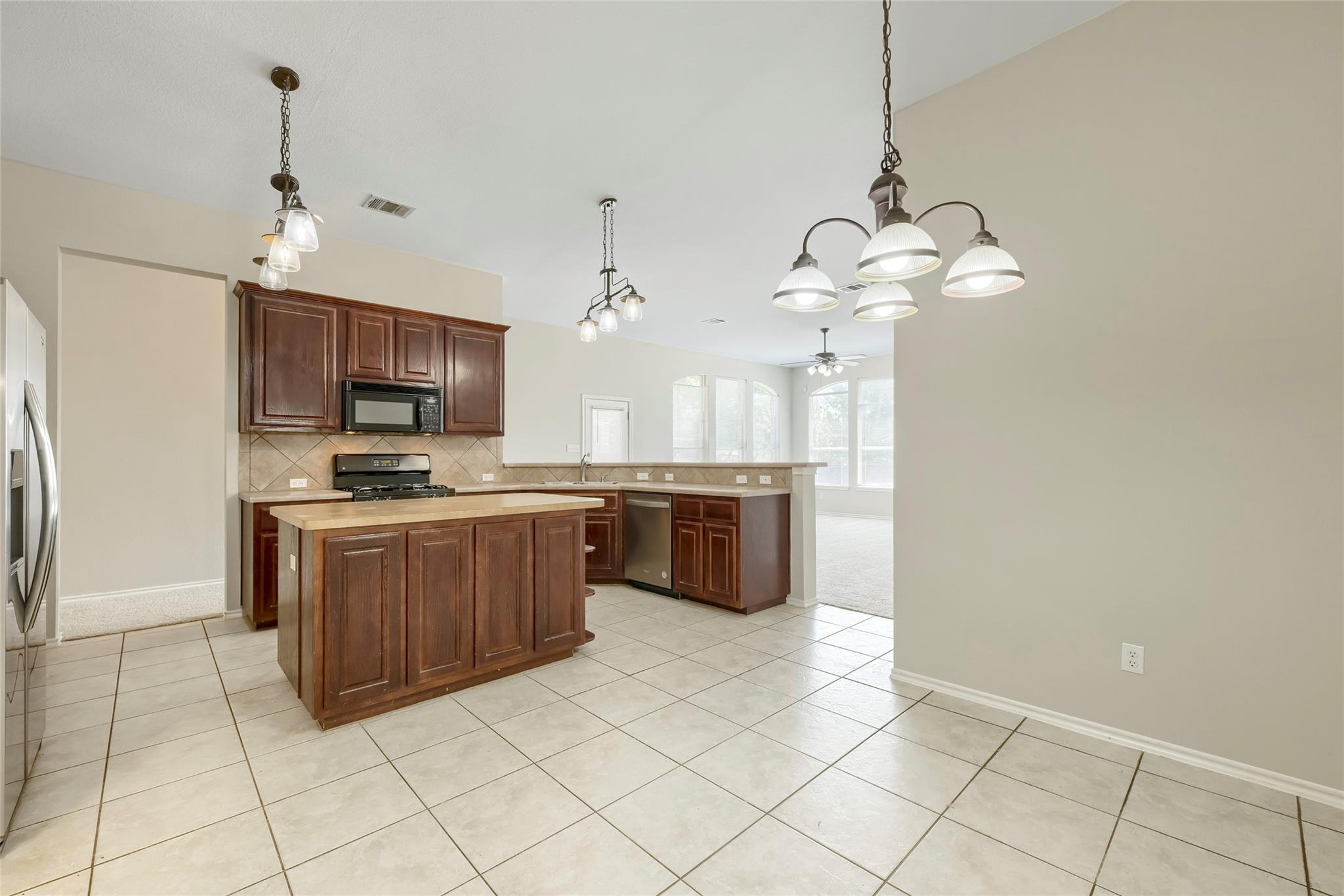 18705 Deep Water Dr Property Photo 11