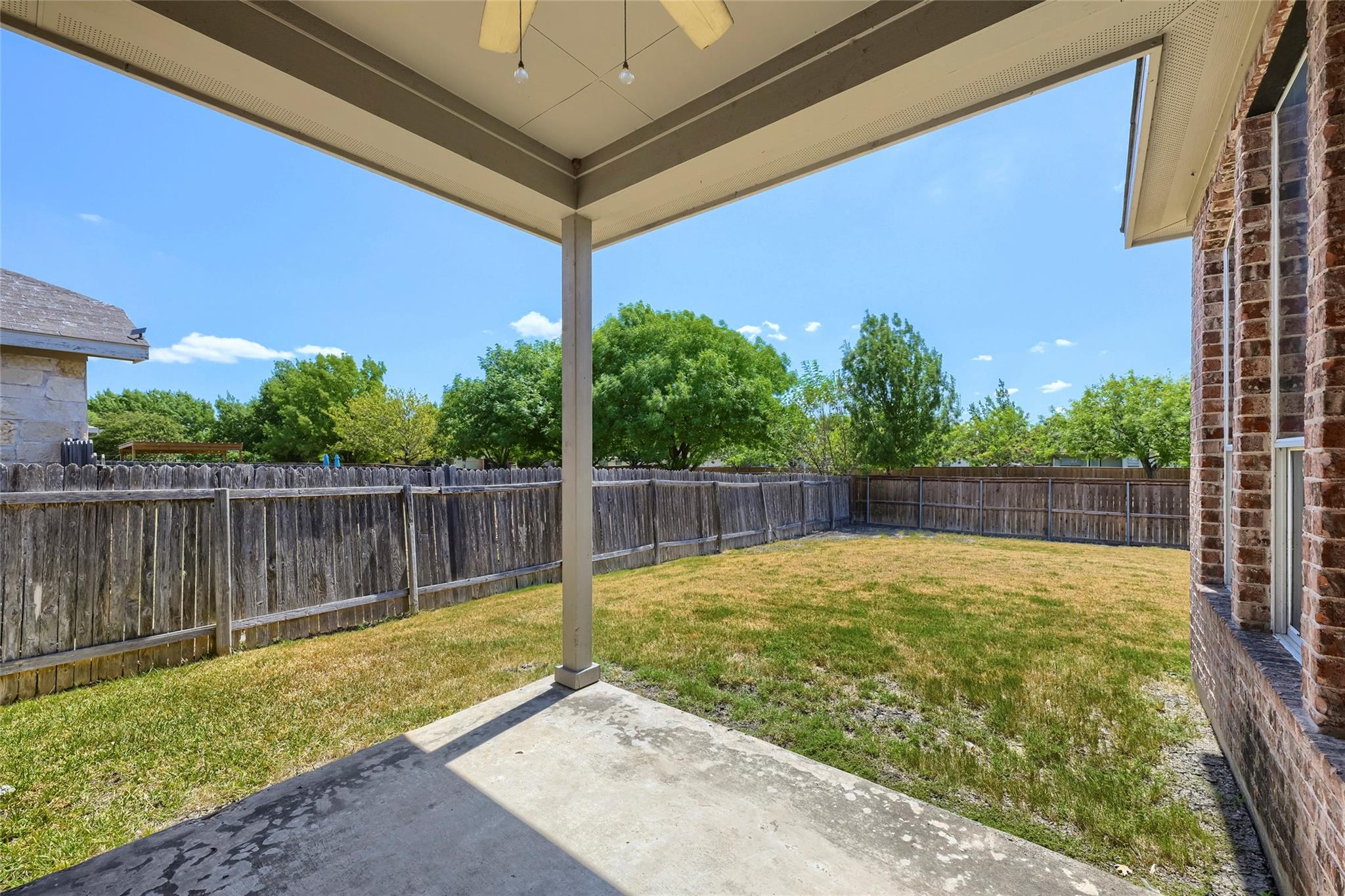 18705 Deep Water Dr Property Photo 23