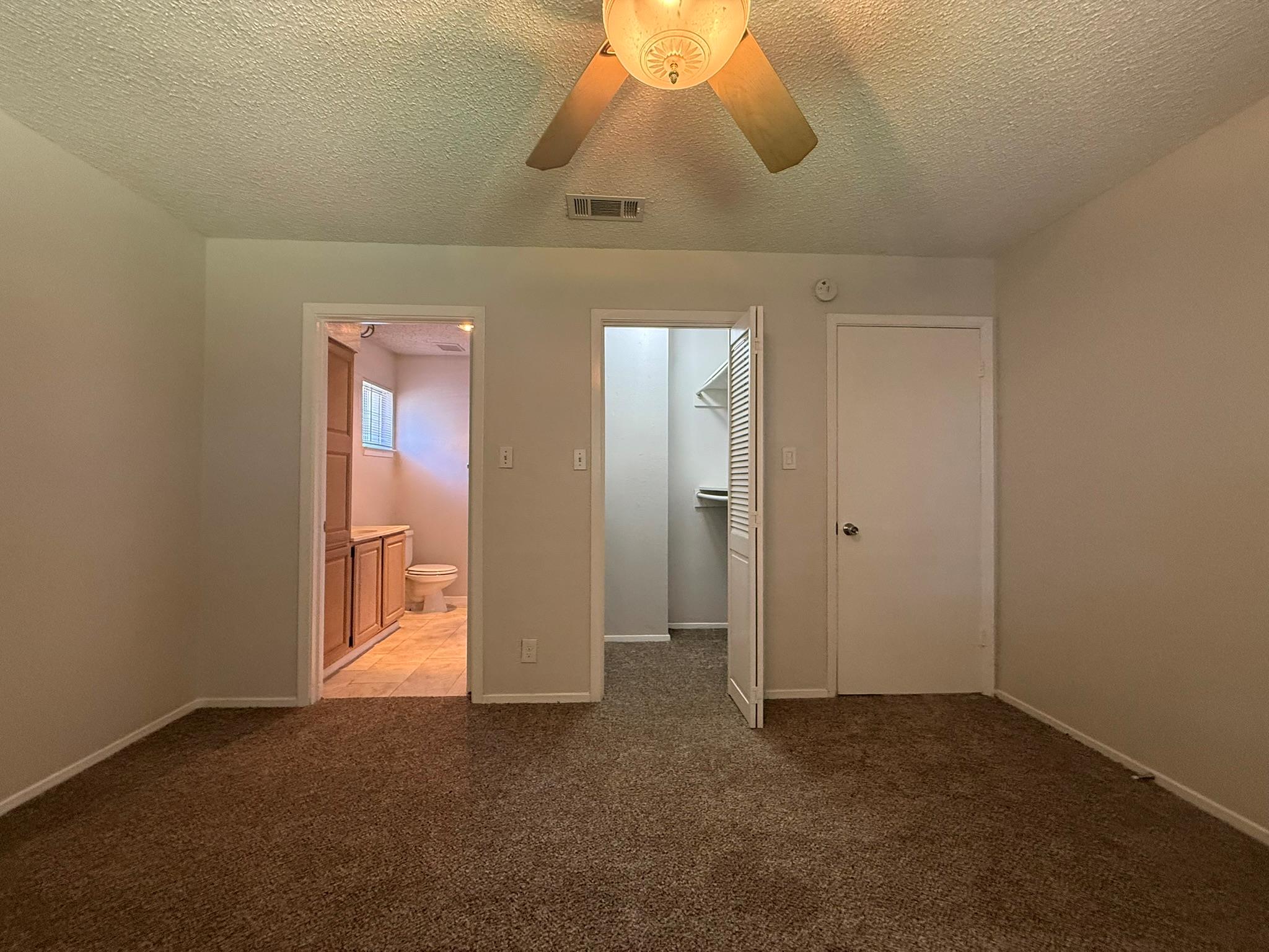 1108 Echo Ln Property Photo 19