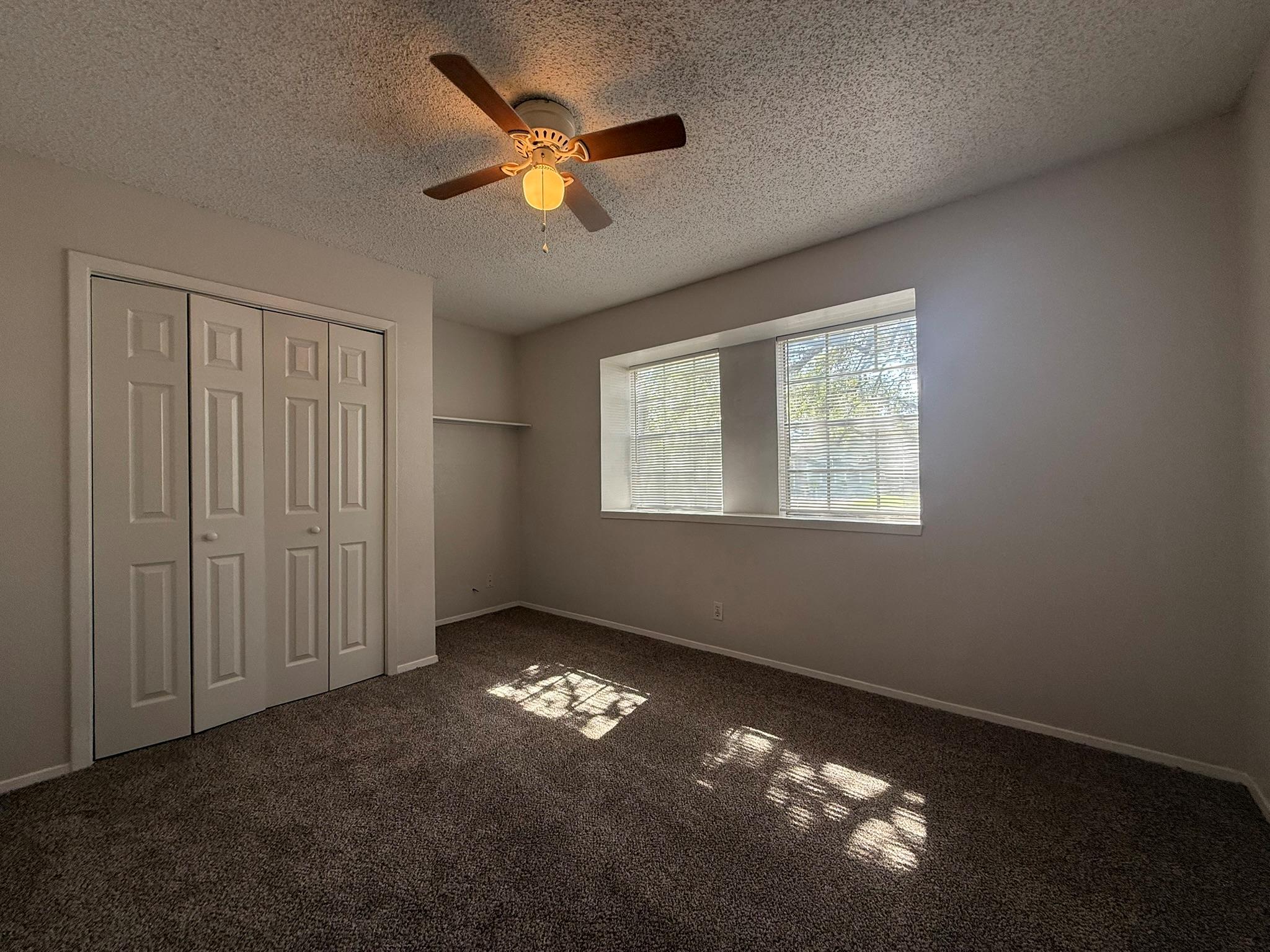 1108 Echo Ln Property Photo 27