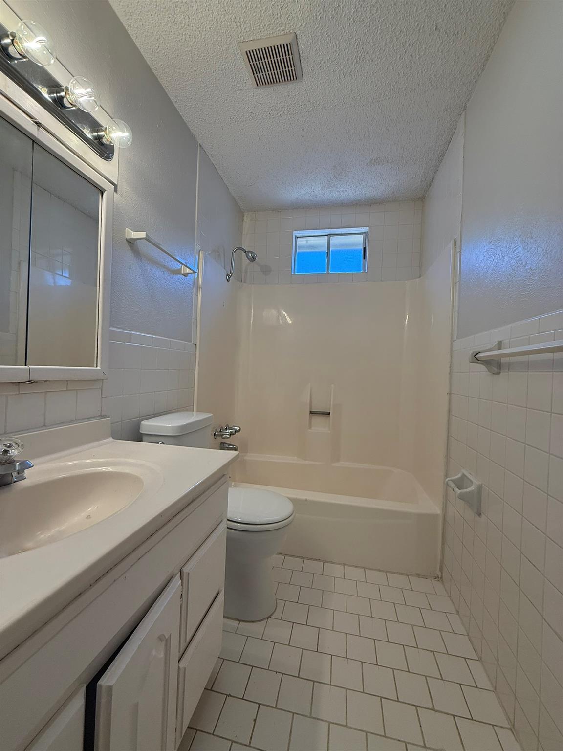 1108 Echo Ln Property Photo 31