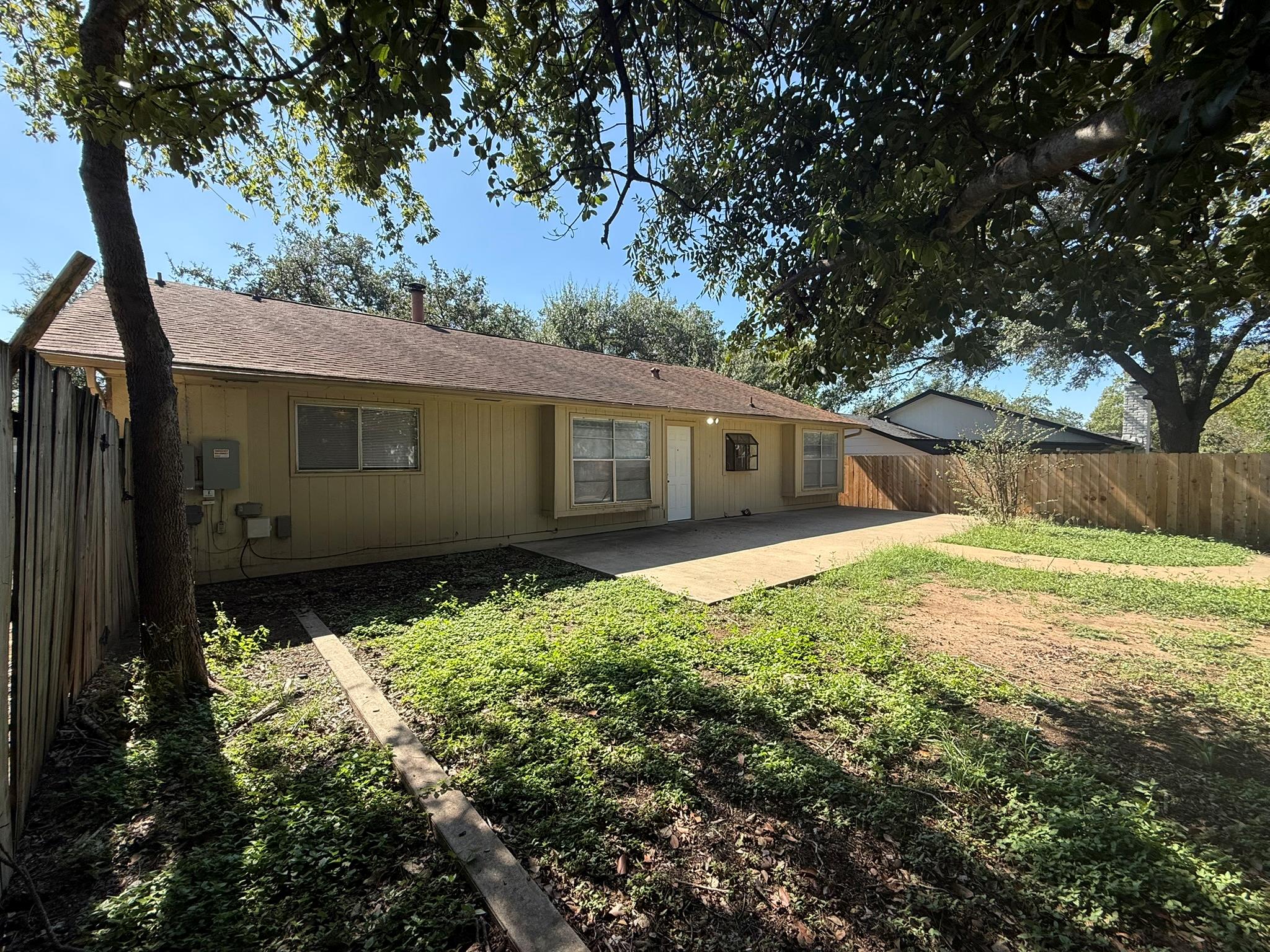 1108 Echo Ln Property Photo 34