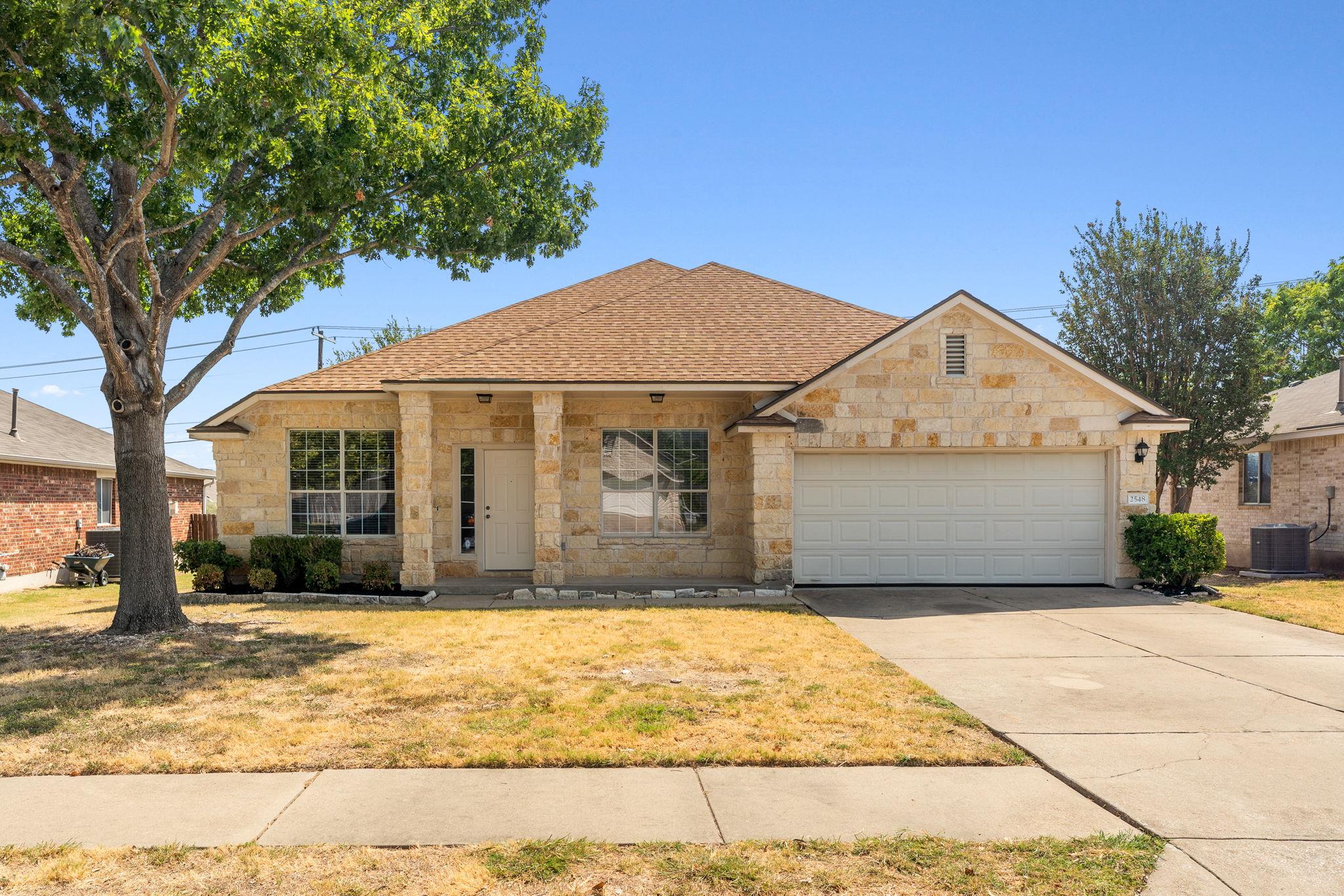 2548 Pearson Way Property Photo