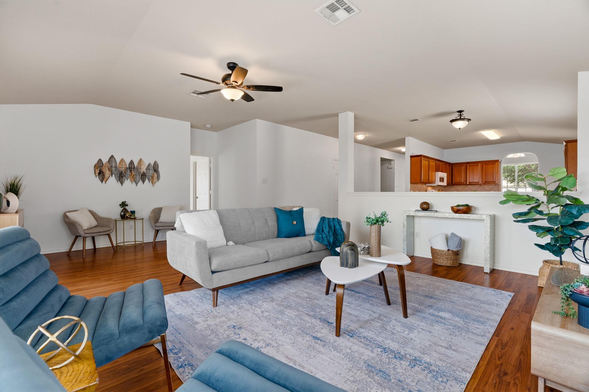 2548 Pearson Way Property Photo 3