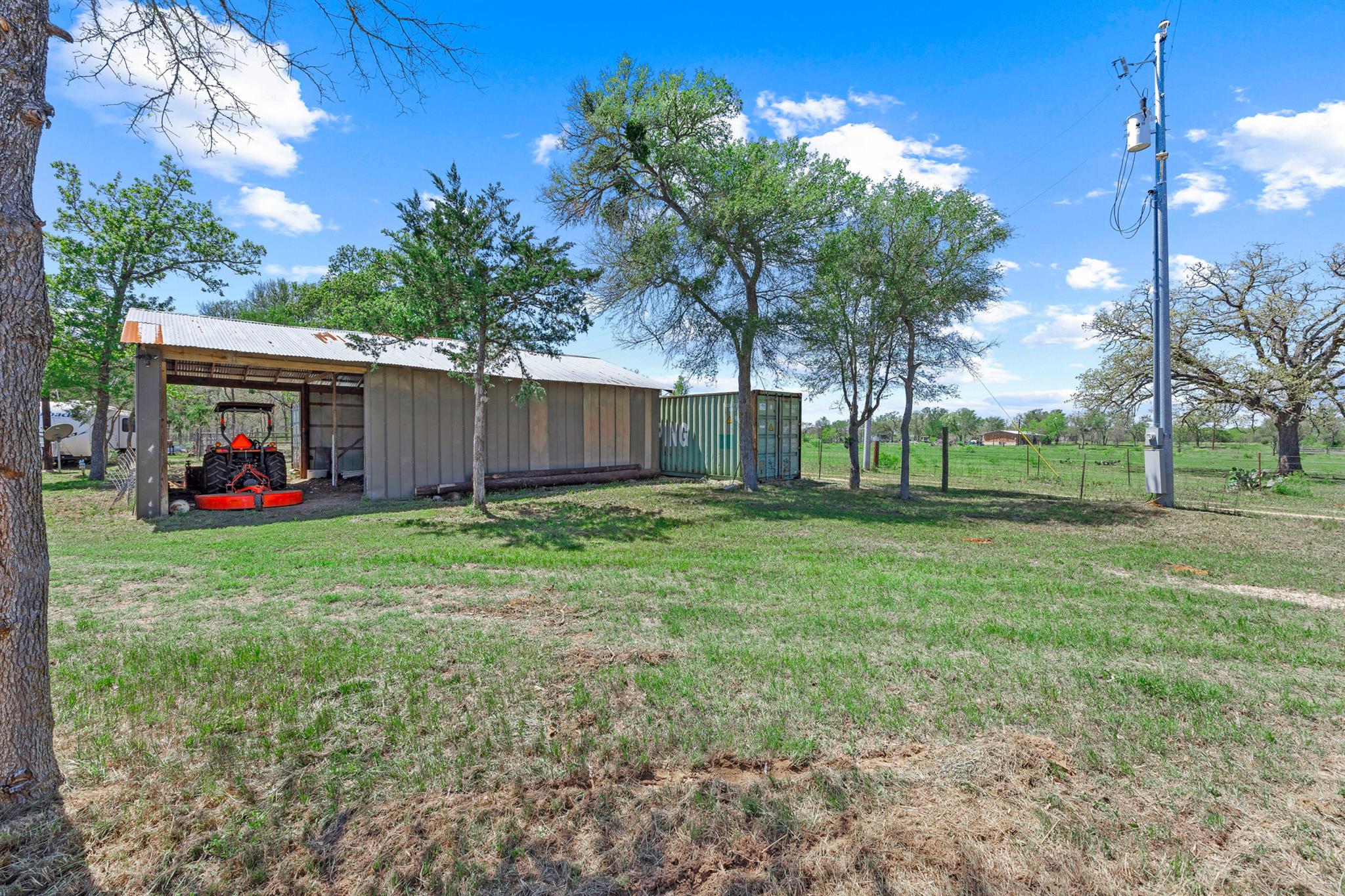 445 Saint Johns Rd Property Photo 3