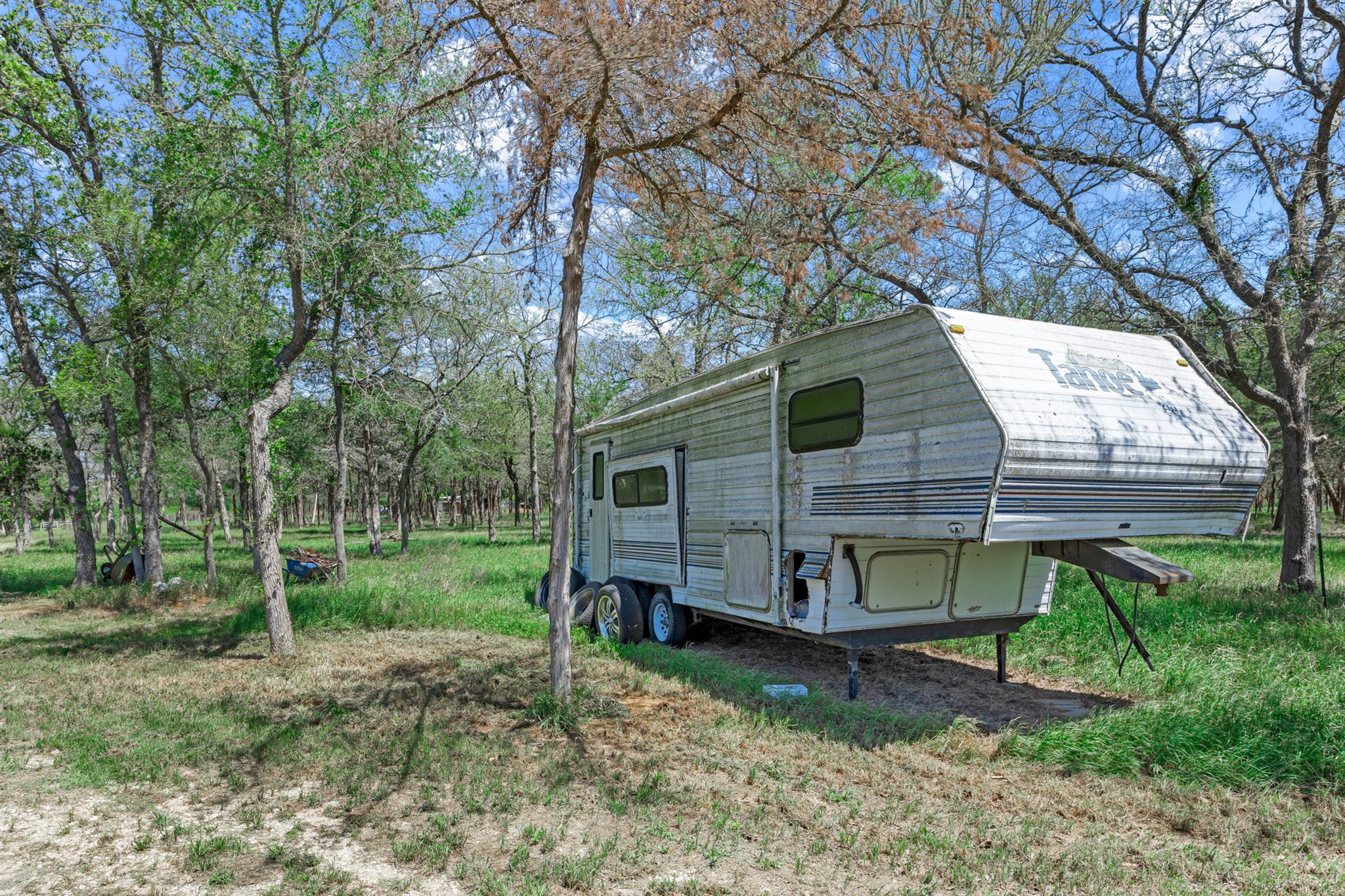 445 Saint Johns Rd Property Photo 8