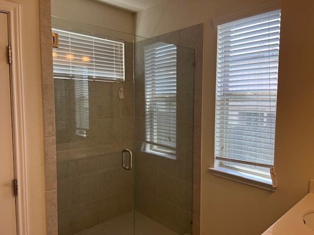 3240 E Whitestone Blvd #75 Property Photo 9