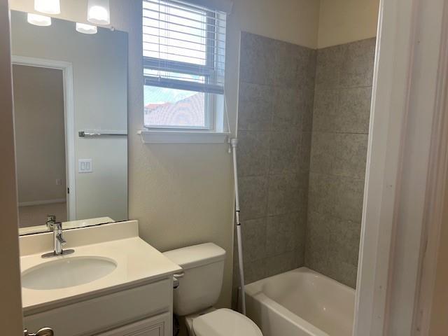 3240 E Whitestone Blvd #75 Property Photo 15