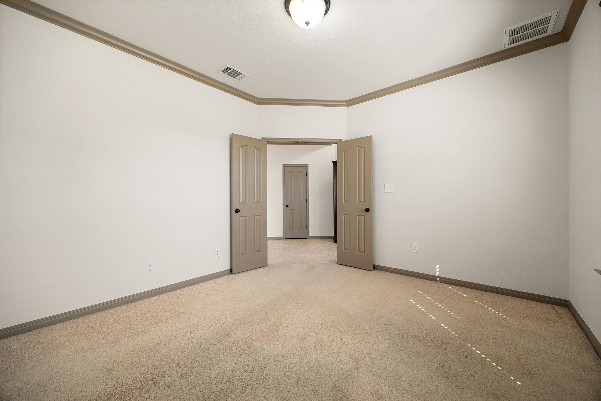 8608 Alophia Dr Property Photo 21