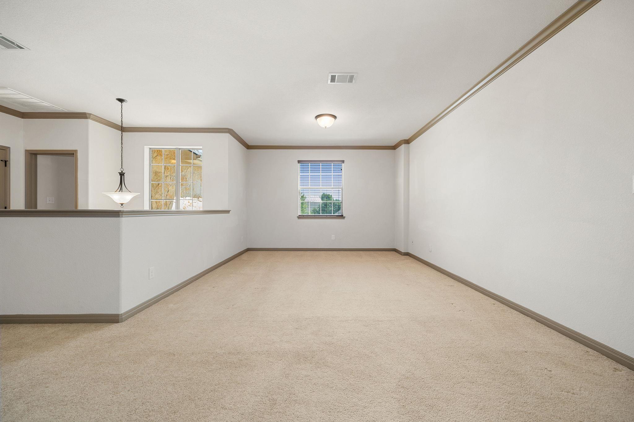 8608 Alophia Dr Property Photo 25