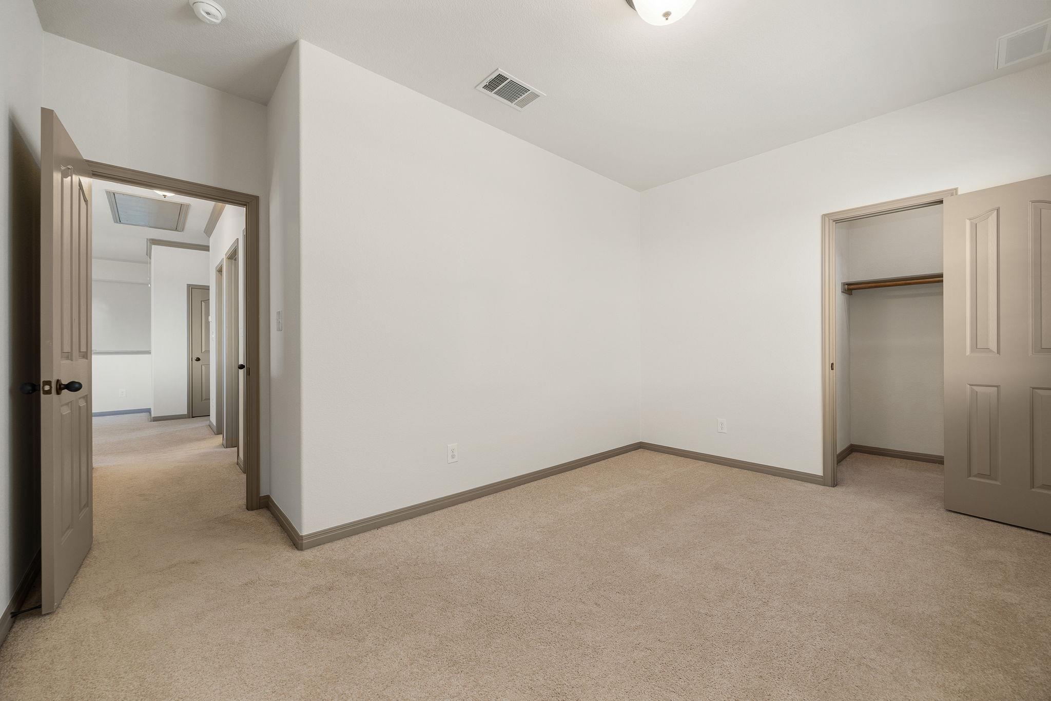 8608 Alophia Dr Property Photo 30