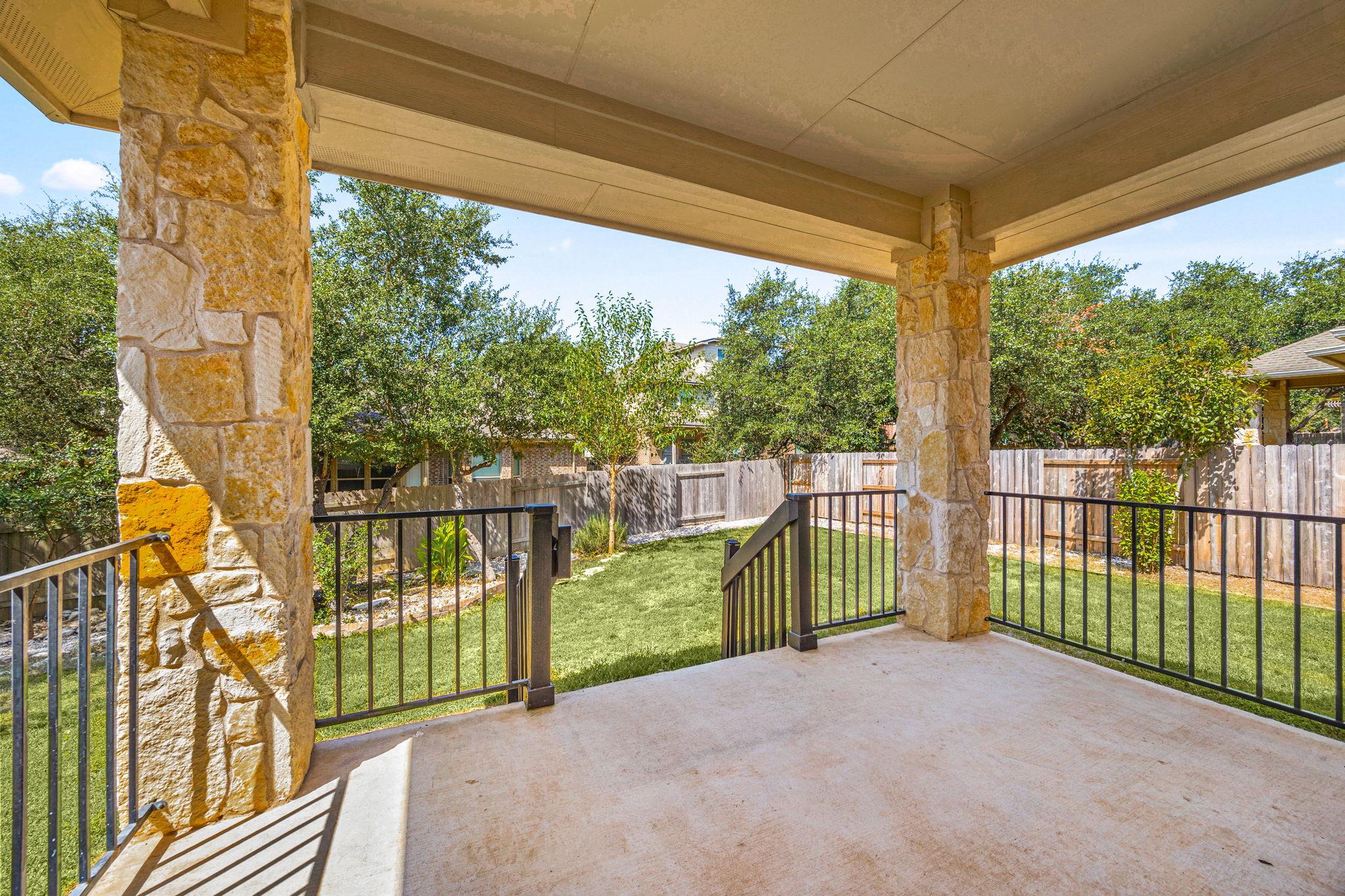 8608 Alophia Dr Property Photo 34