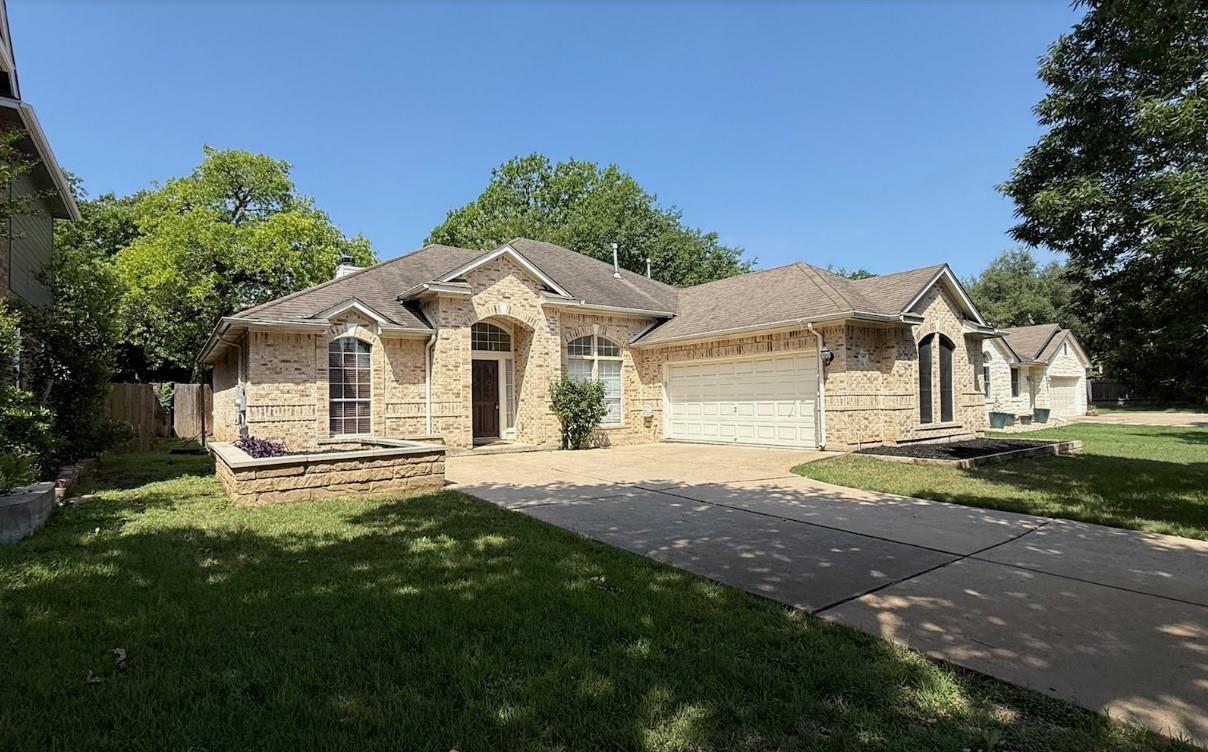 6419 Ira Ingram Dr Property Photo 1