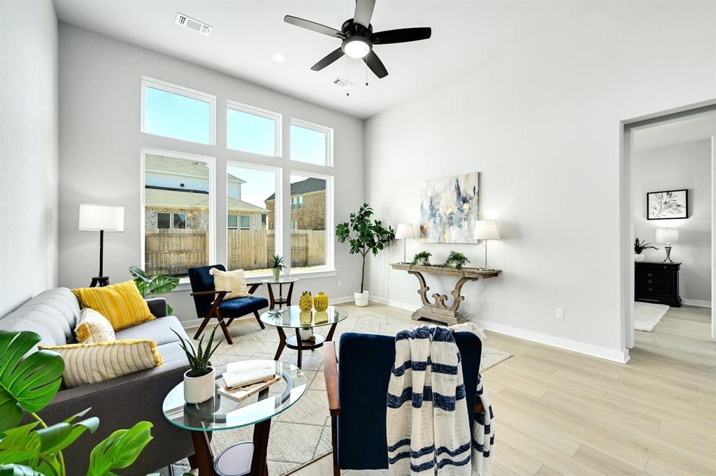 2316 Gold Dust Trl Property Photo 12
