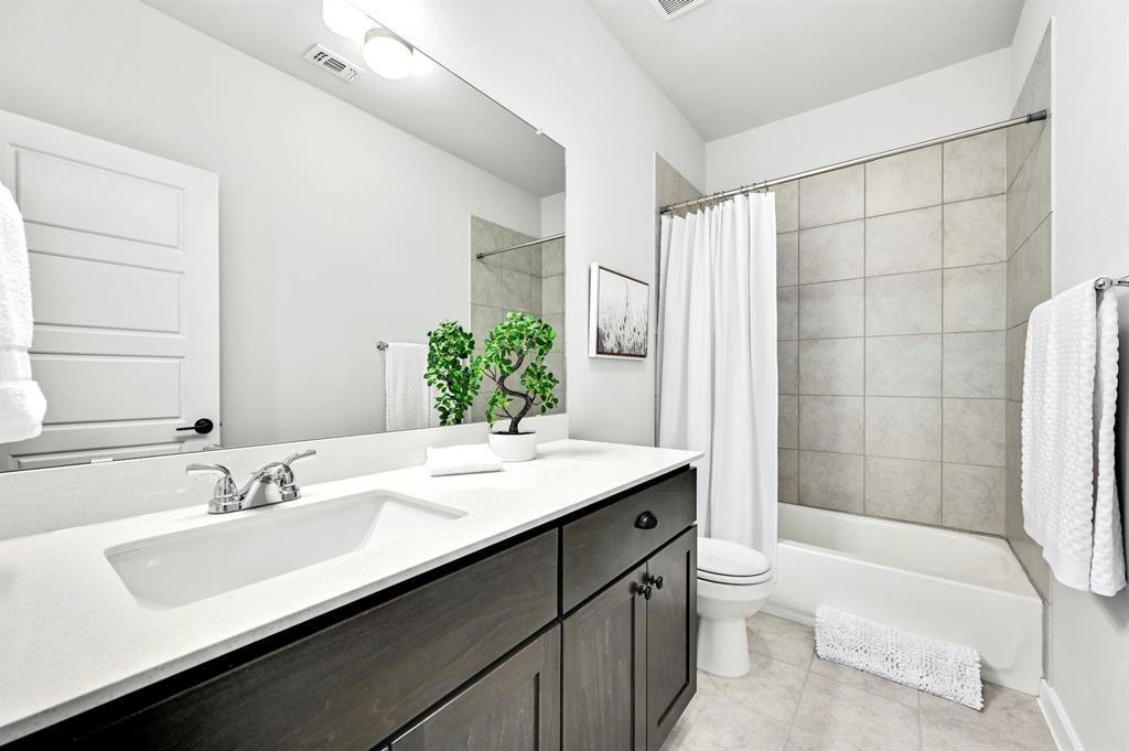 2316 Gold Dust Trl Property Photo 26