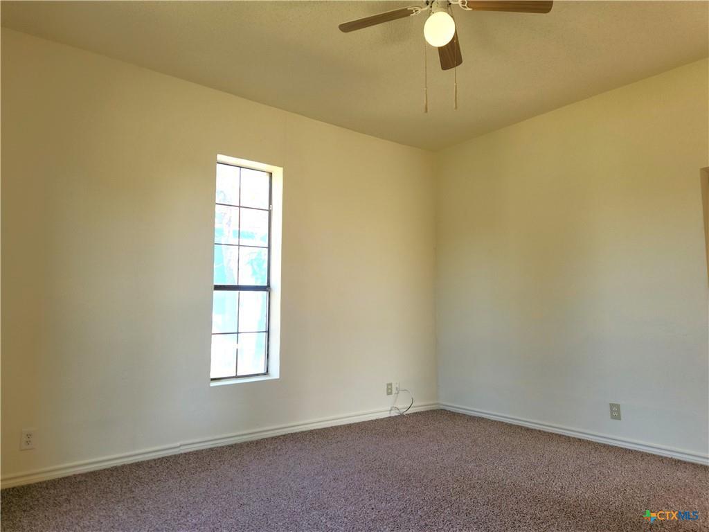 209 S 27th St Property Photo 5