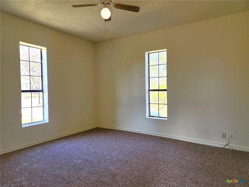 209 S 27th St Property Photo 6