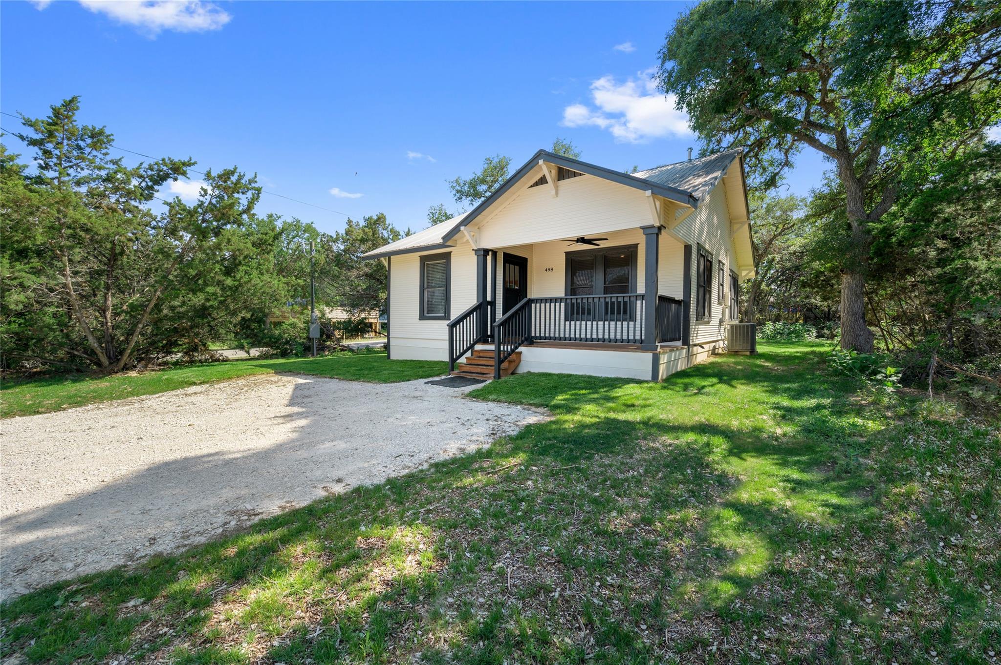 498 Twin Elm Dr Property Photo