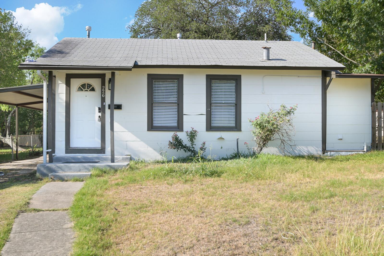 309 Buhler Dr Property Photo 1