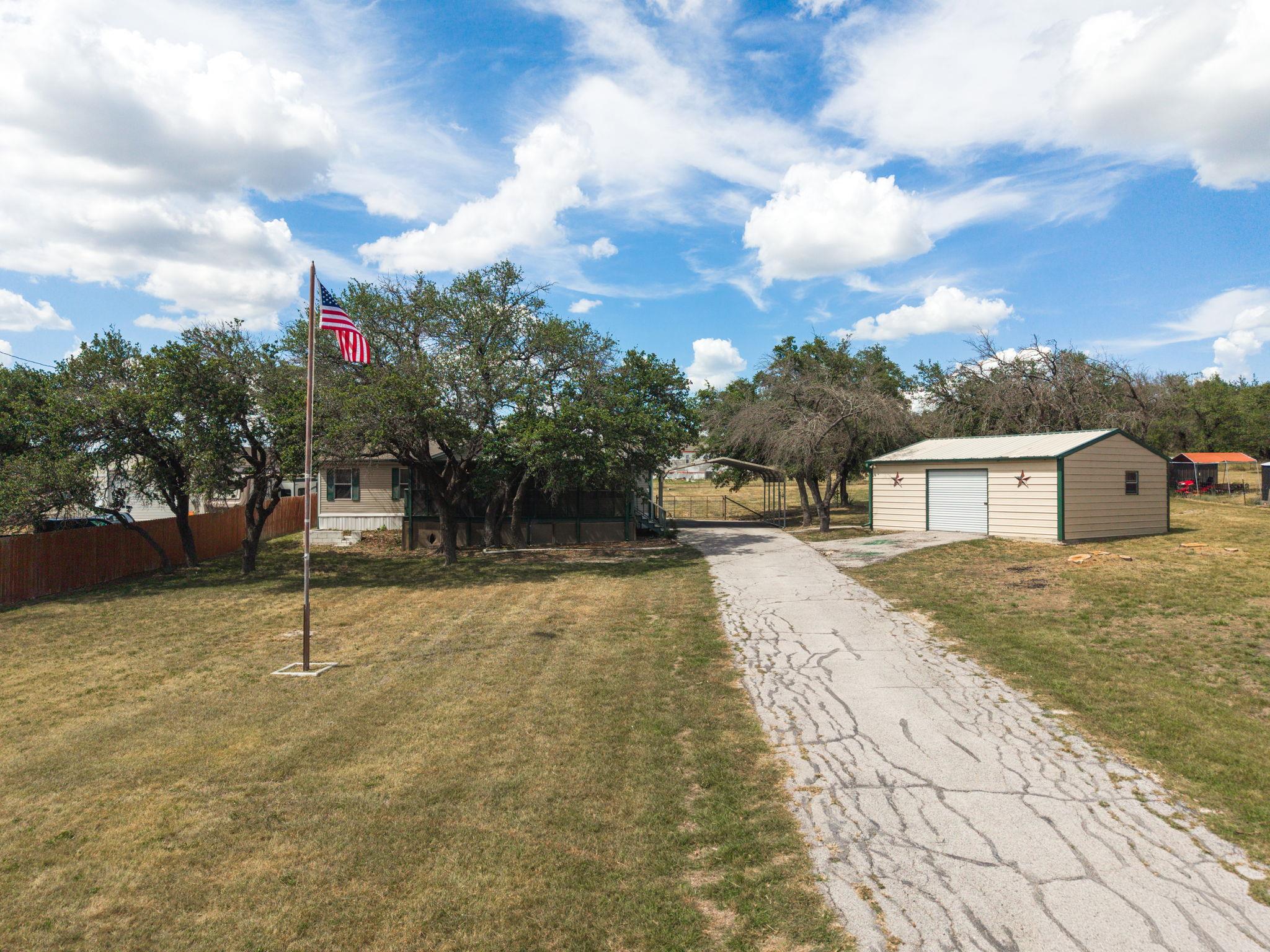 1506 Quail Point Dr Property Photo 1