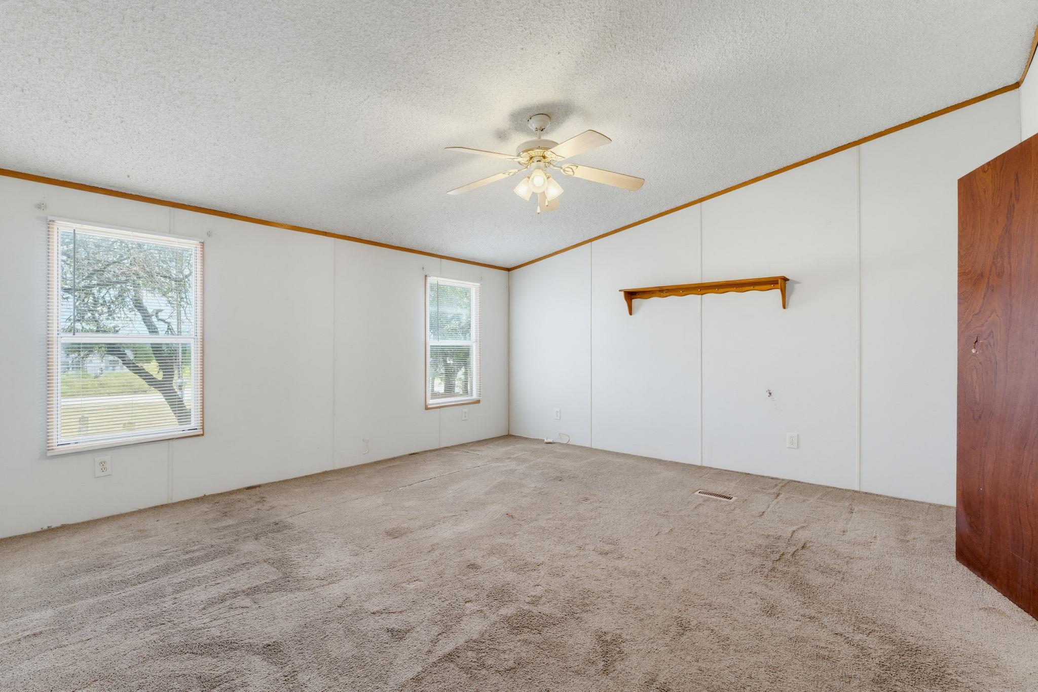 1506 Quail Point Dr Property Photo 11