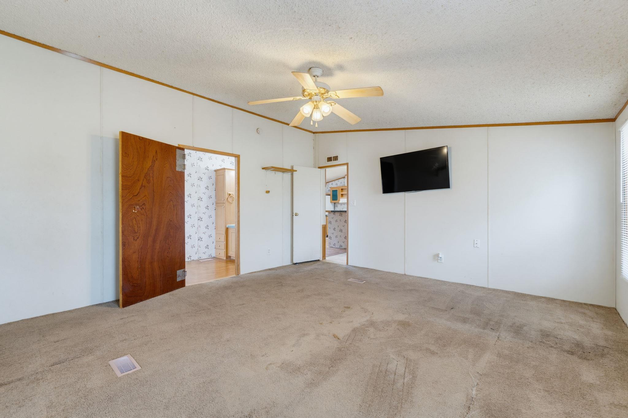 1506 Quail Point Dr Property Photo 13