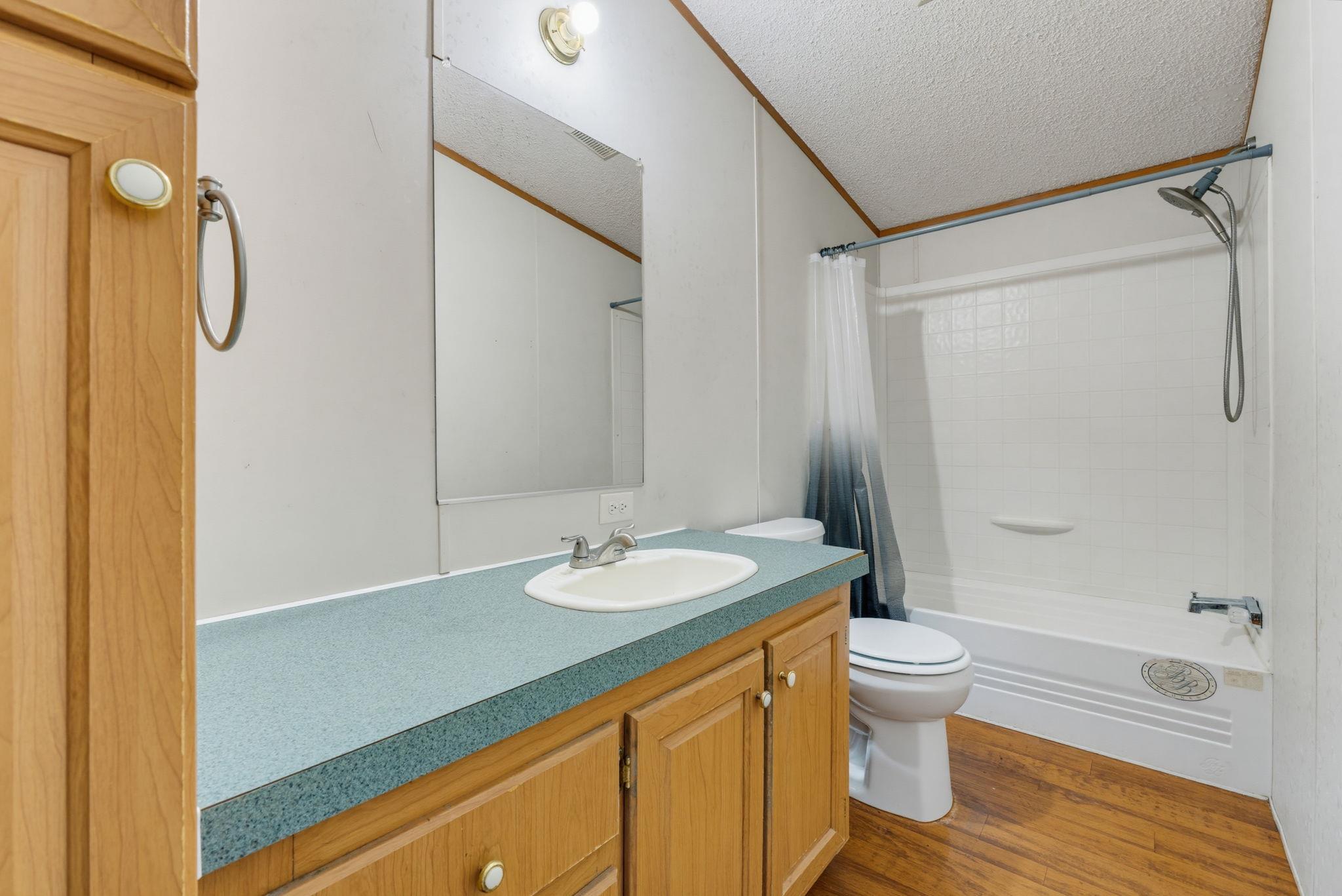 1506 Quail Point Dr Property Photo 19
