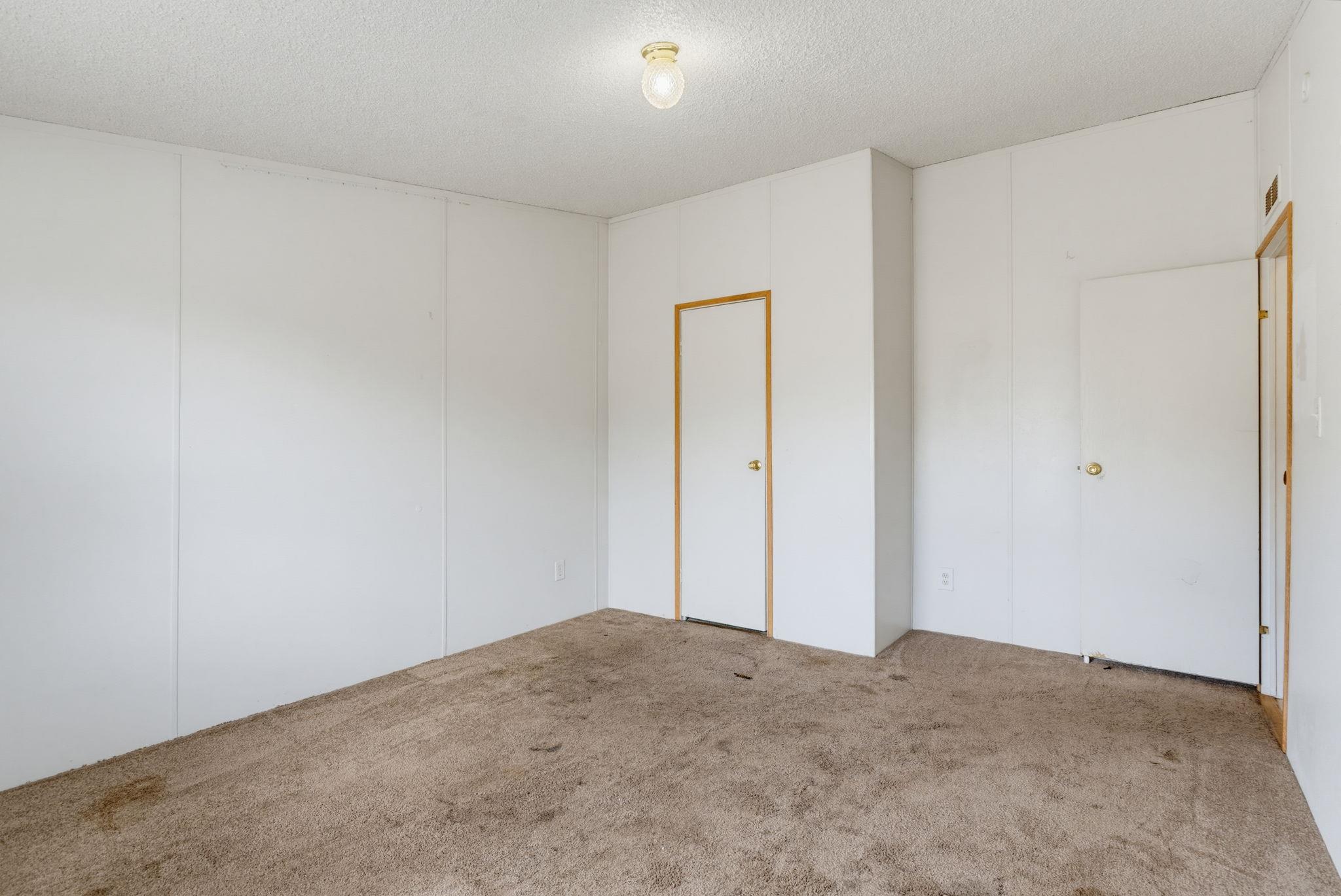 1506 Quail Point Dr Property Photo 21