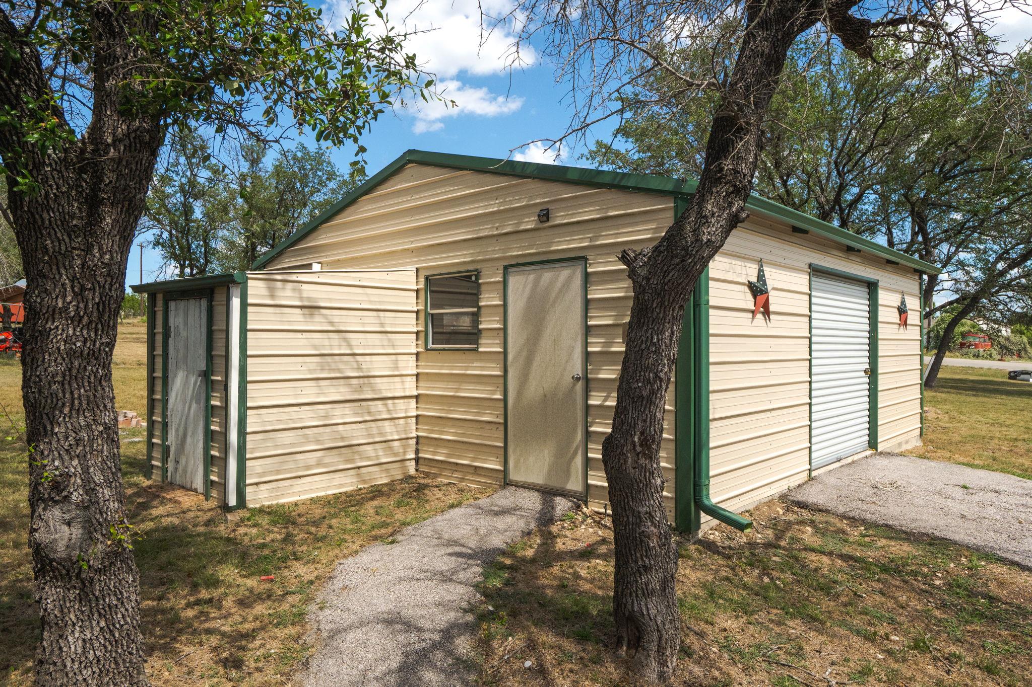 1506 Quail Point Dr Property Photo 25