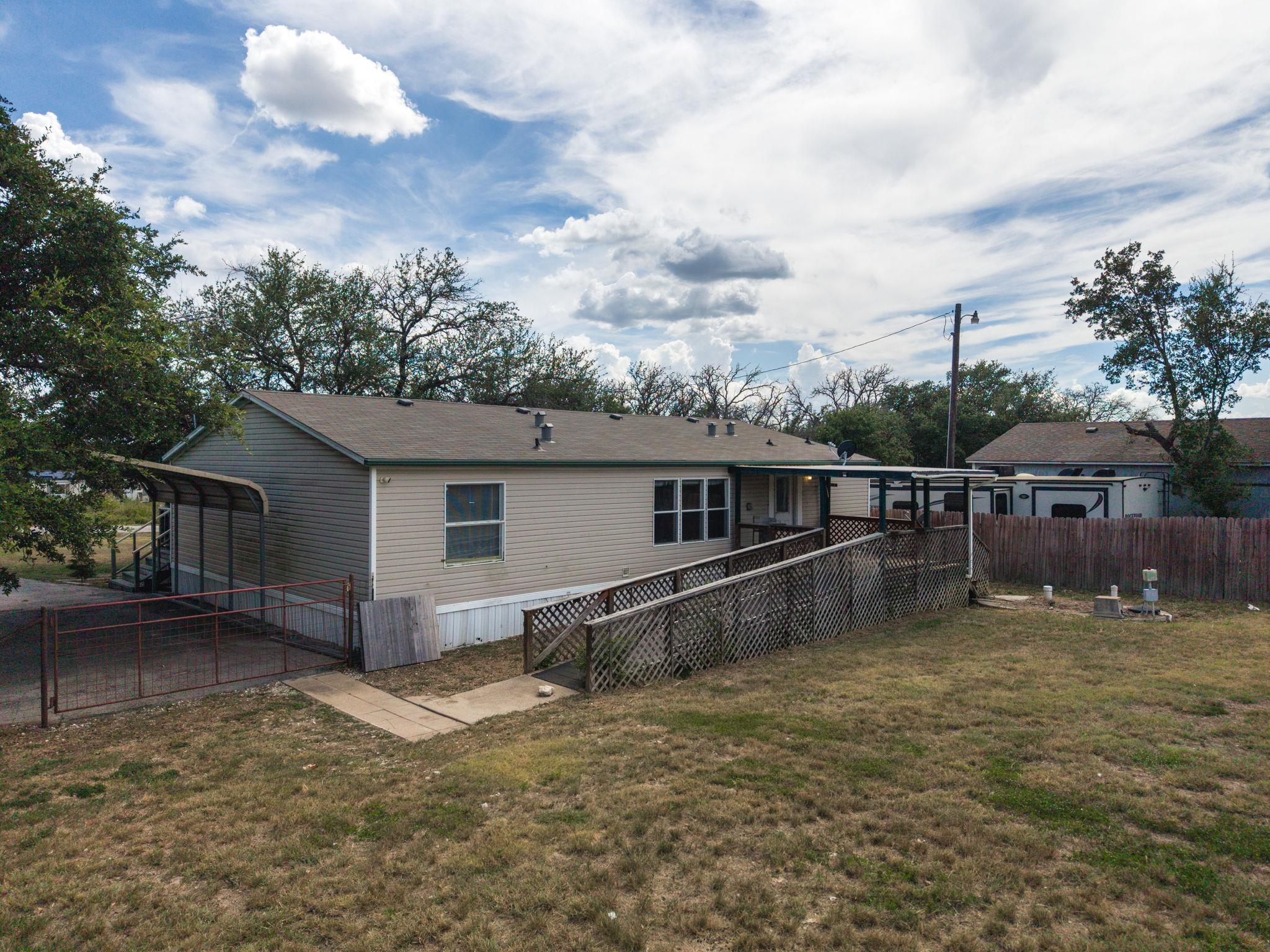 1506 Quail Point Dr Property Photo 28