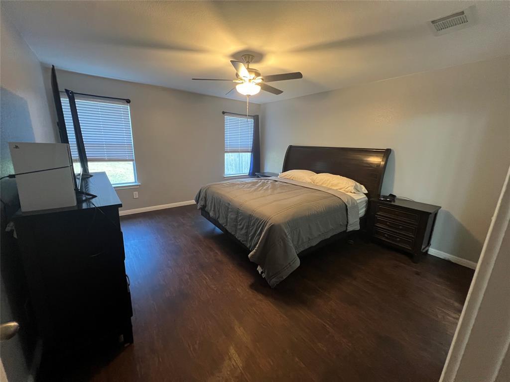 2100 Boyer Dr Property Photo 2