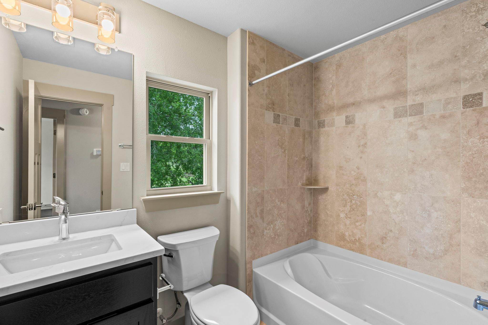 112 Twin Creek Cir Property Photo 28