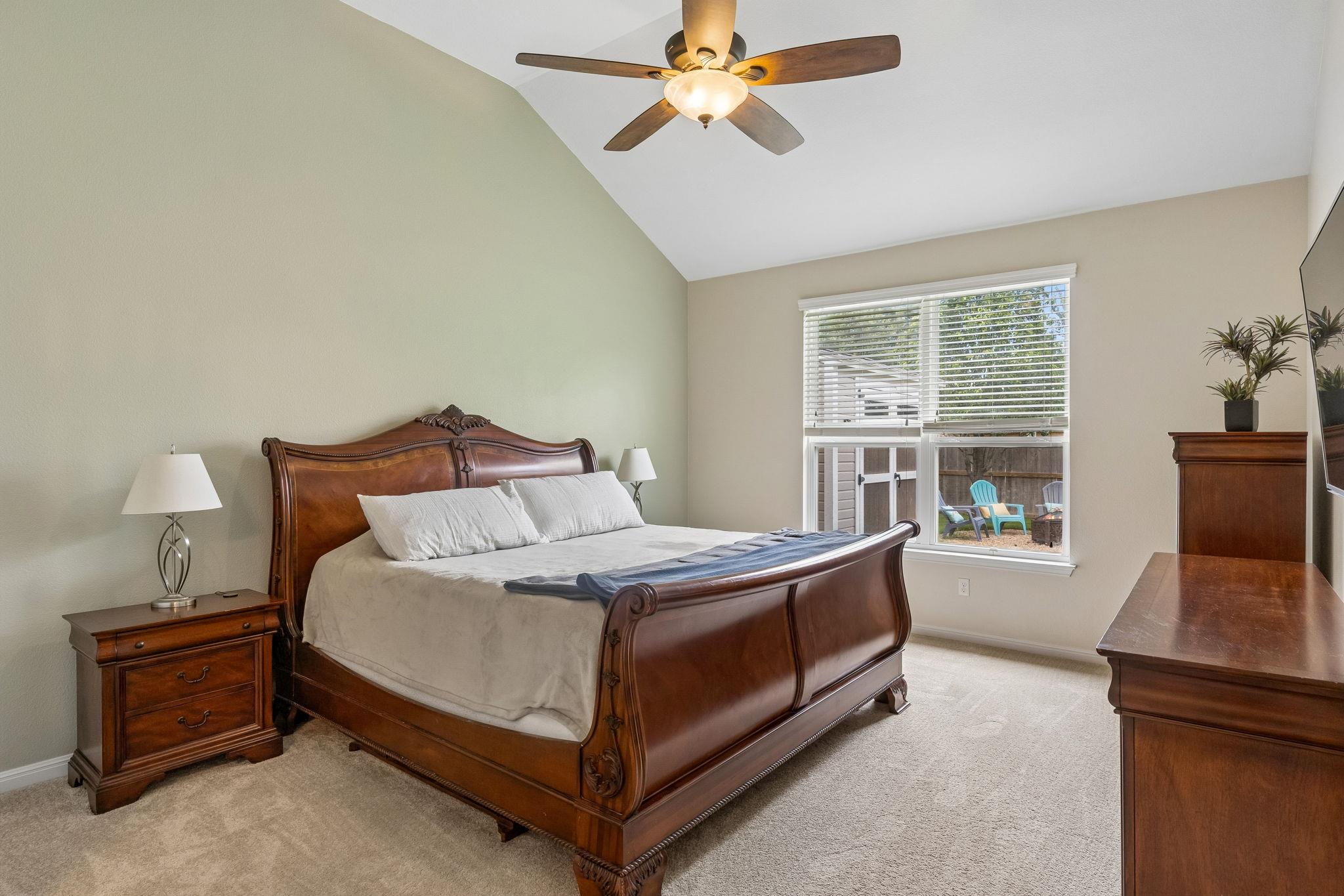 250 Mystic Hollow None Property Photo 14