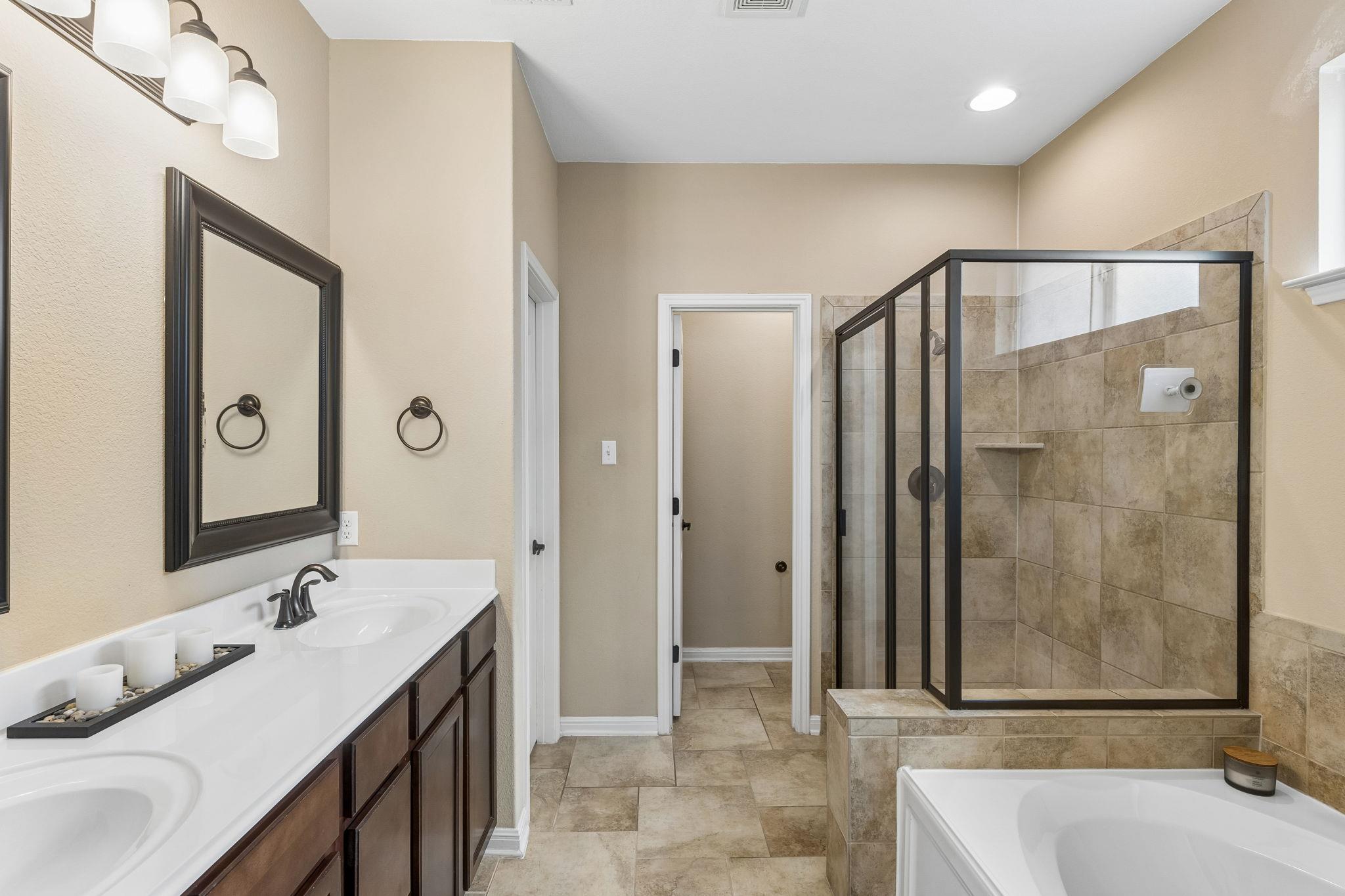 250 Mystic Hollow None Property Photo 16