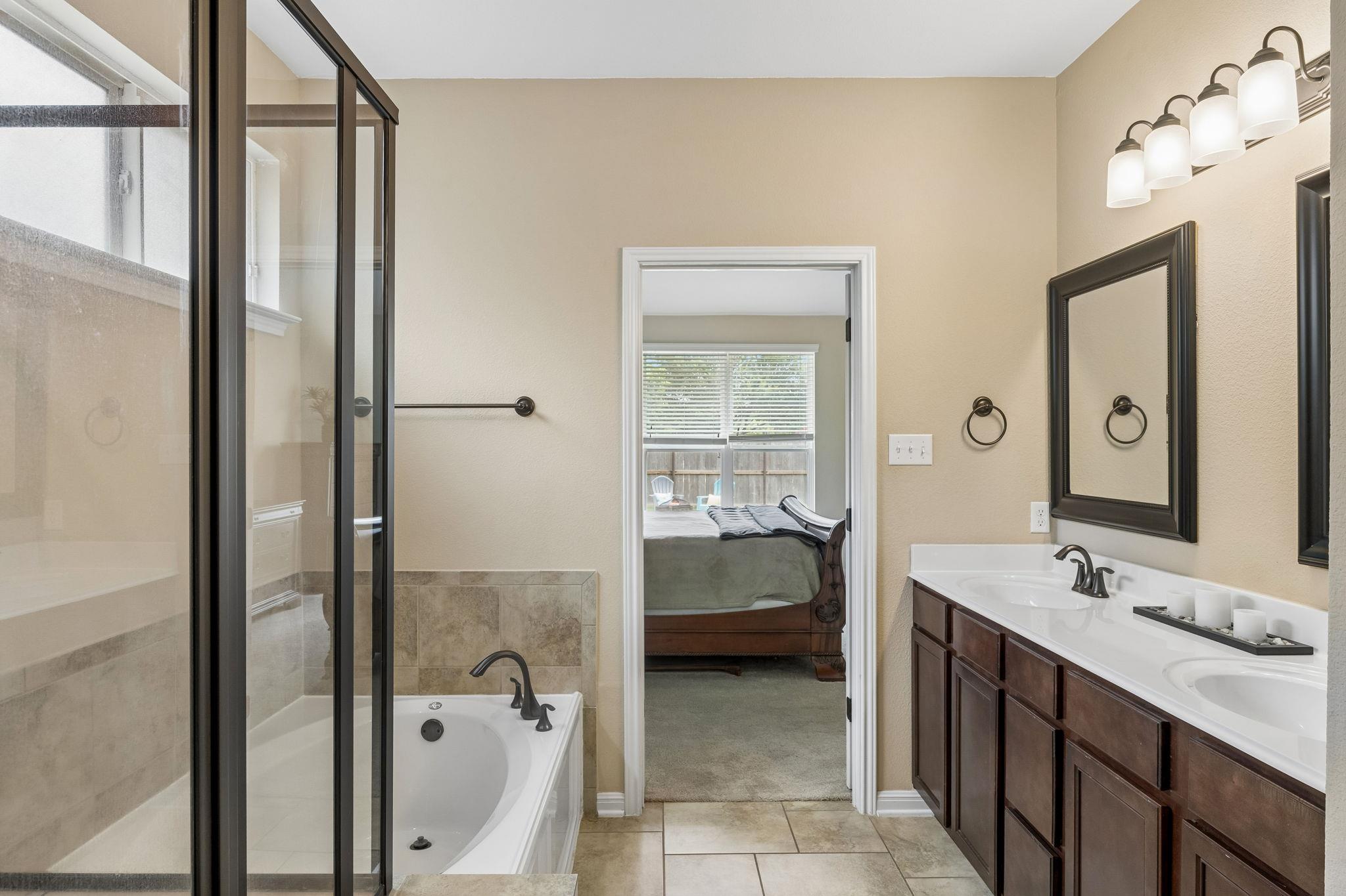 250 Mystic Hollow None Property Photo 17