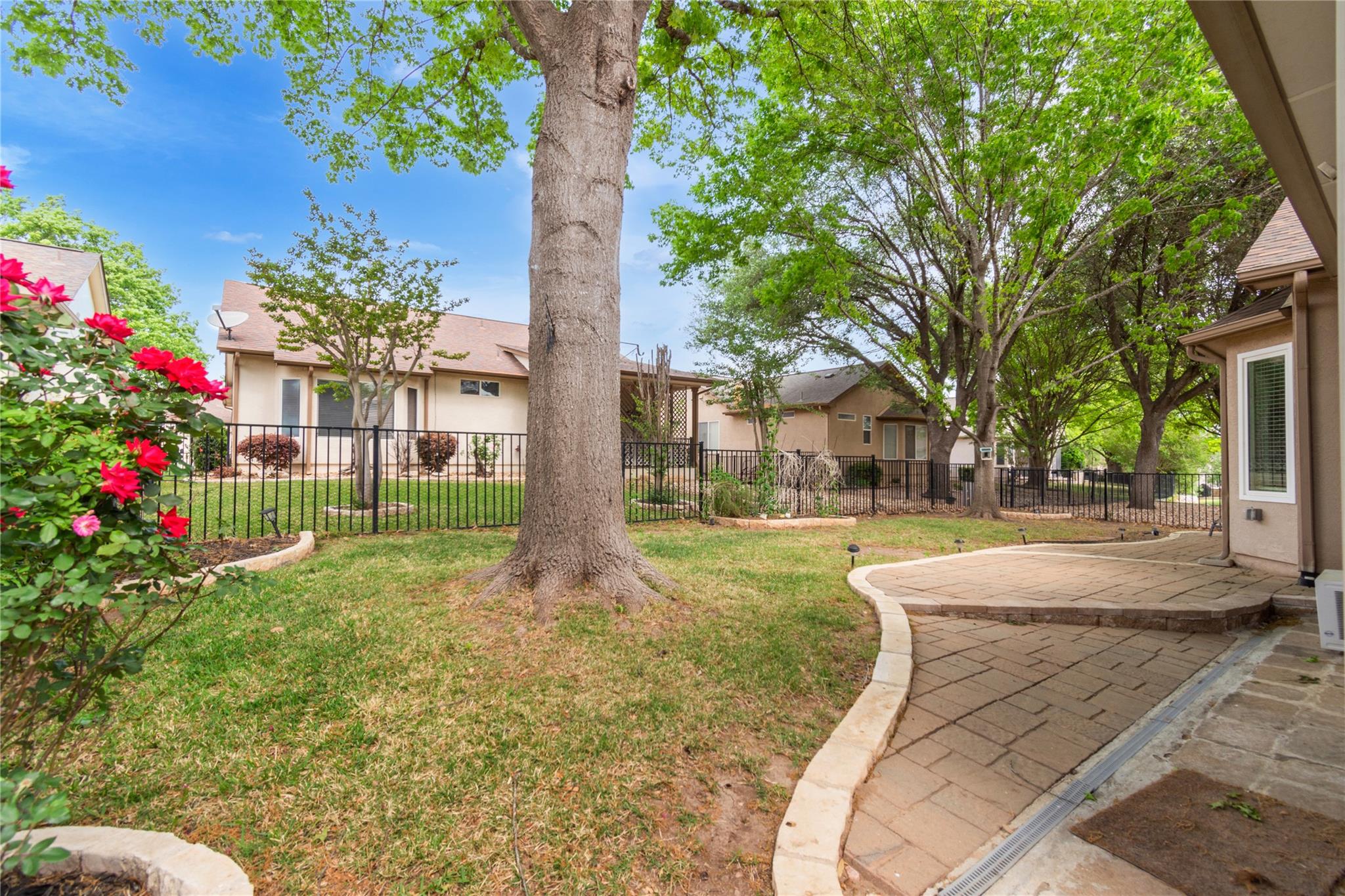 409 Rio Grande Loop Property Photo 26