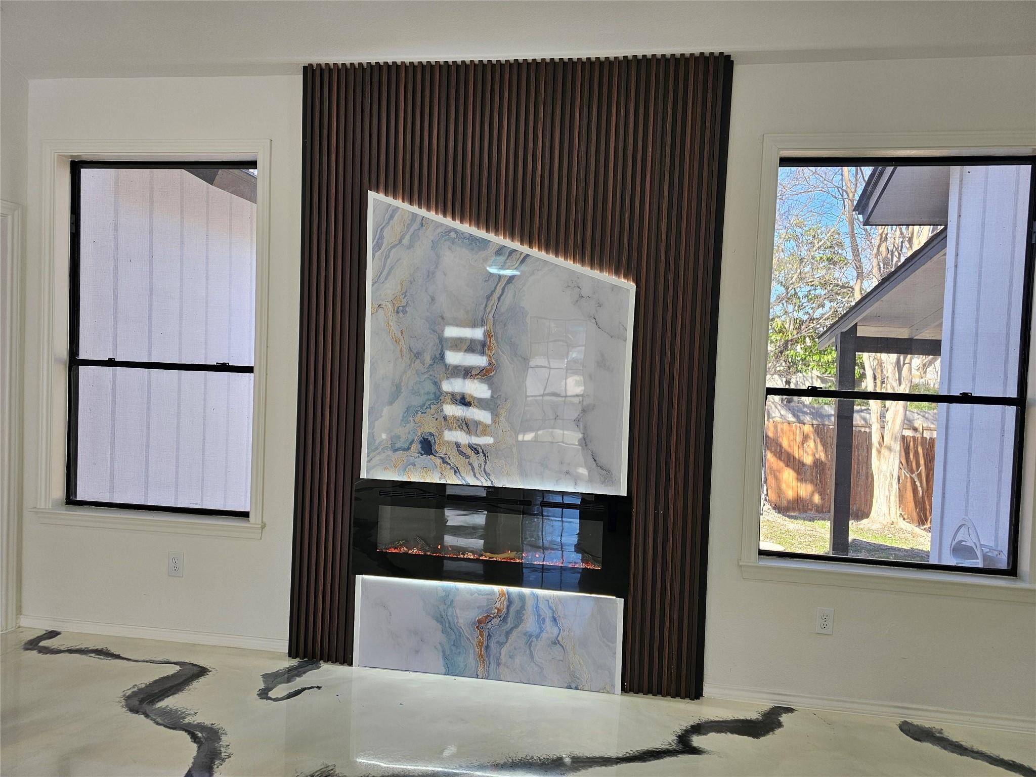 11806 Prairie Hen Ln Property Photo 3