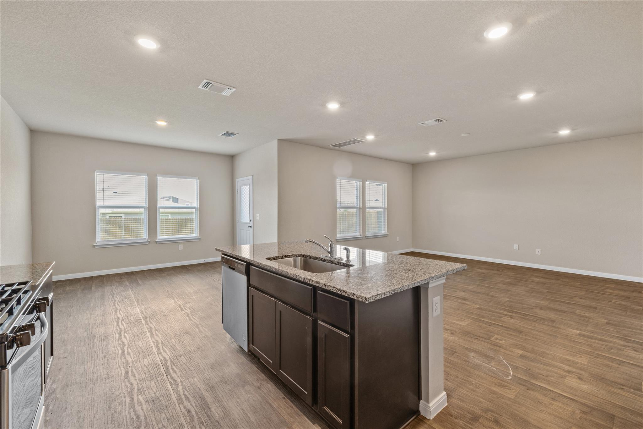 2905 Maryanne Ln Property Photo 11