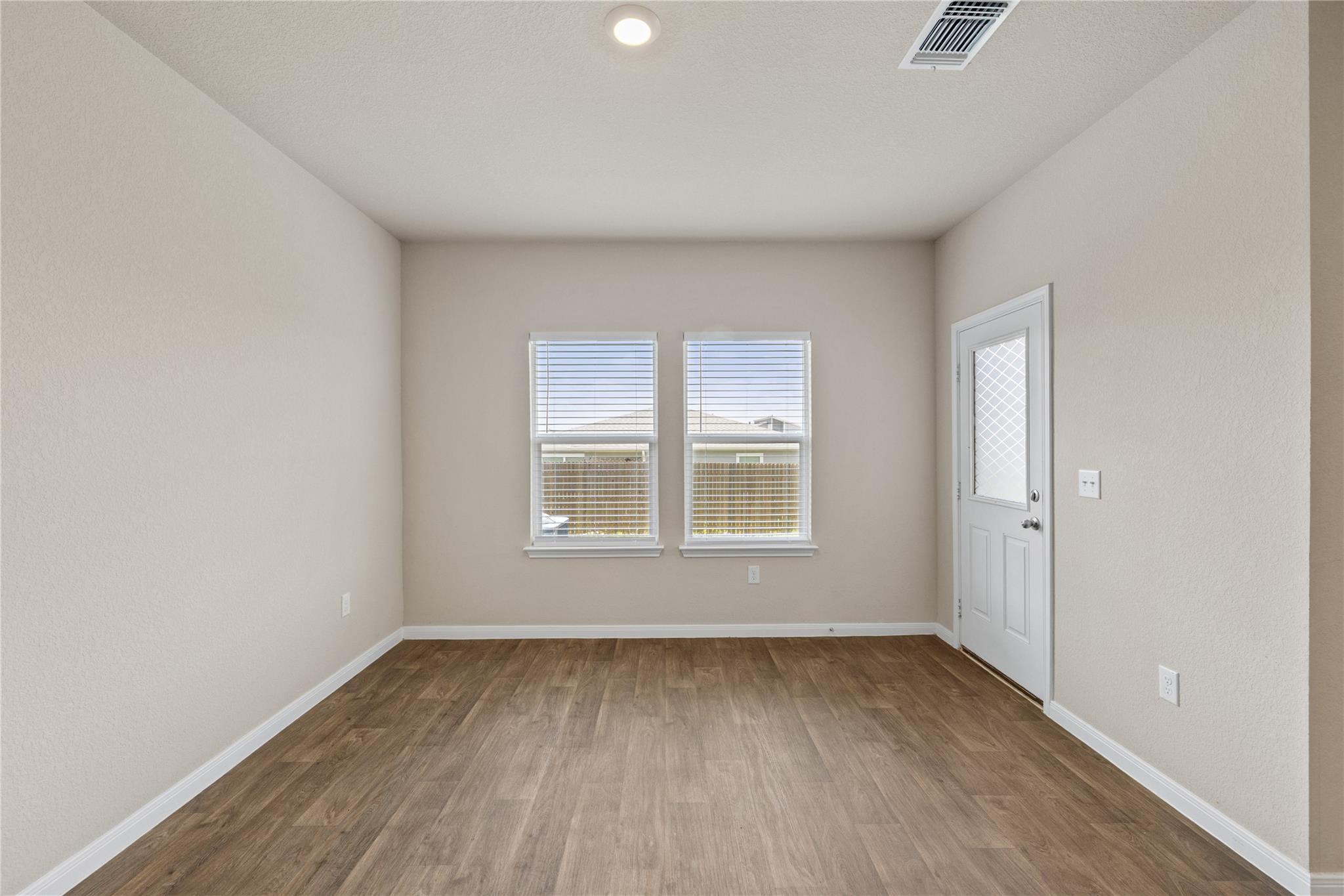 2905 Maryanne Ln Property Photo 12