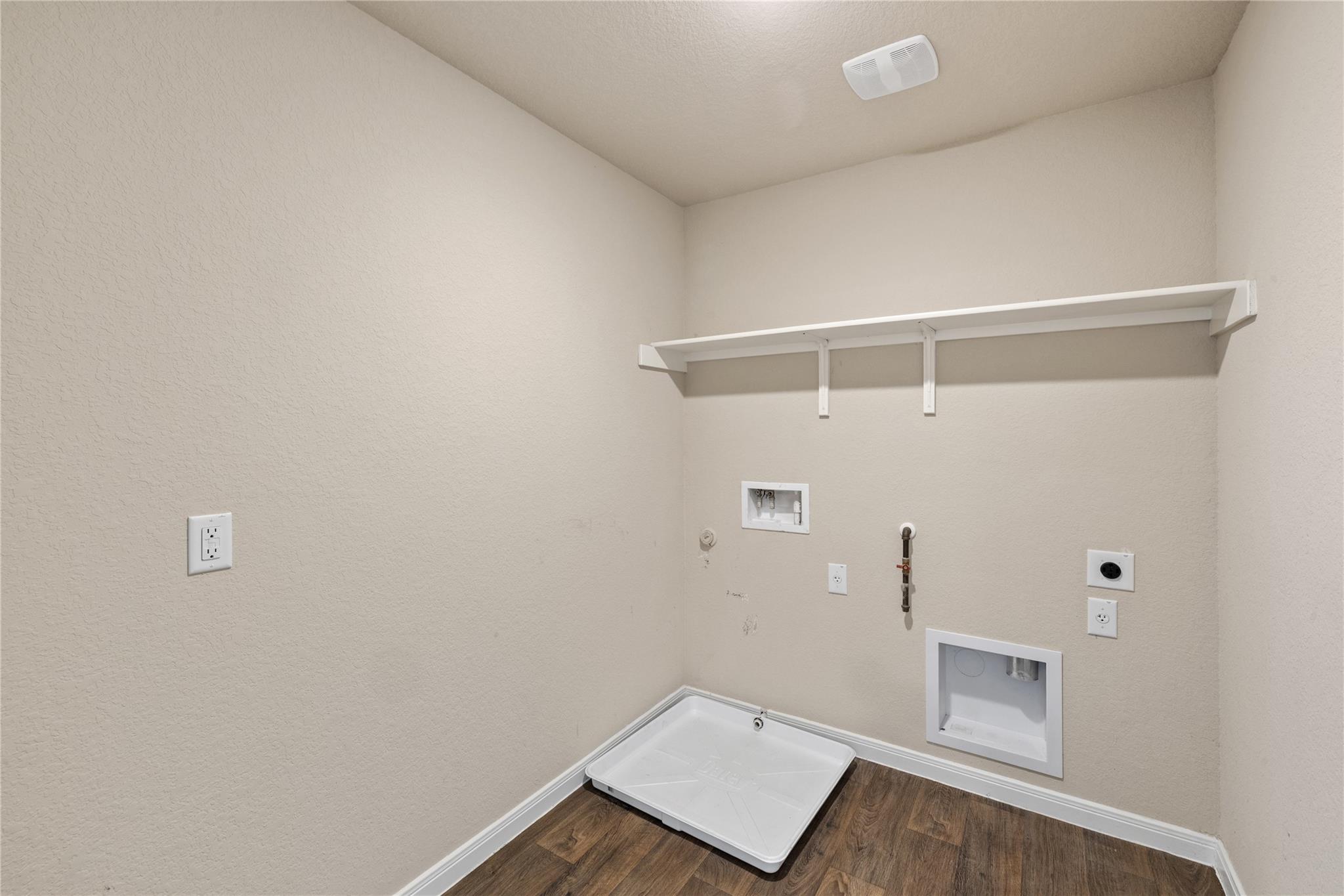 2905 Maryanne Ln Property Photo 14