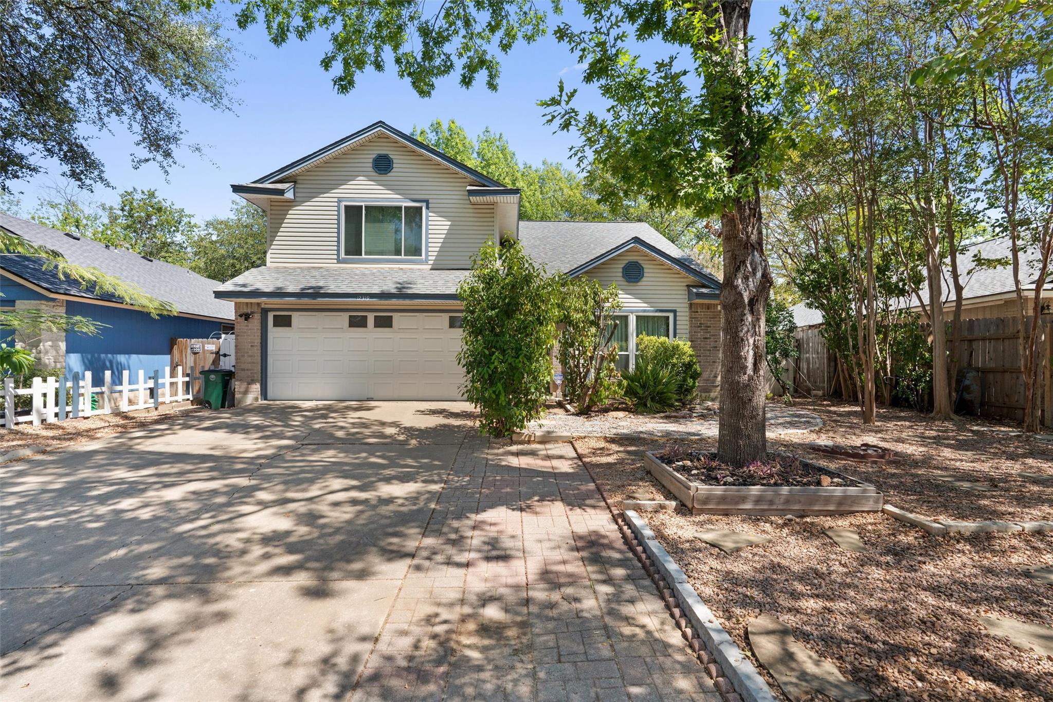 12319 Yarmont Way Property Photo 1