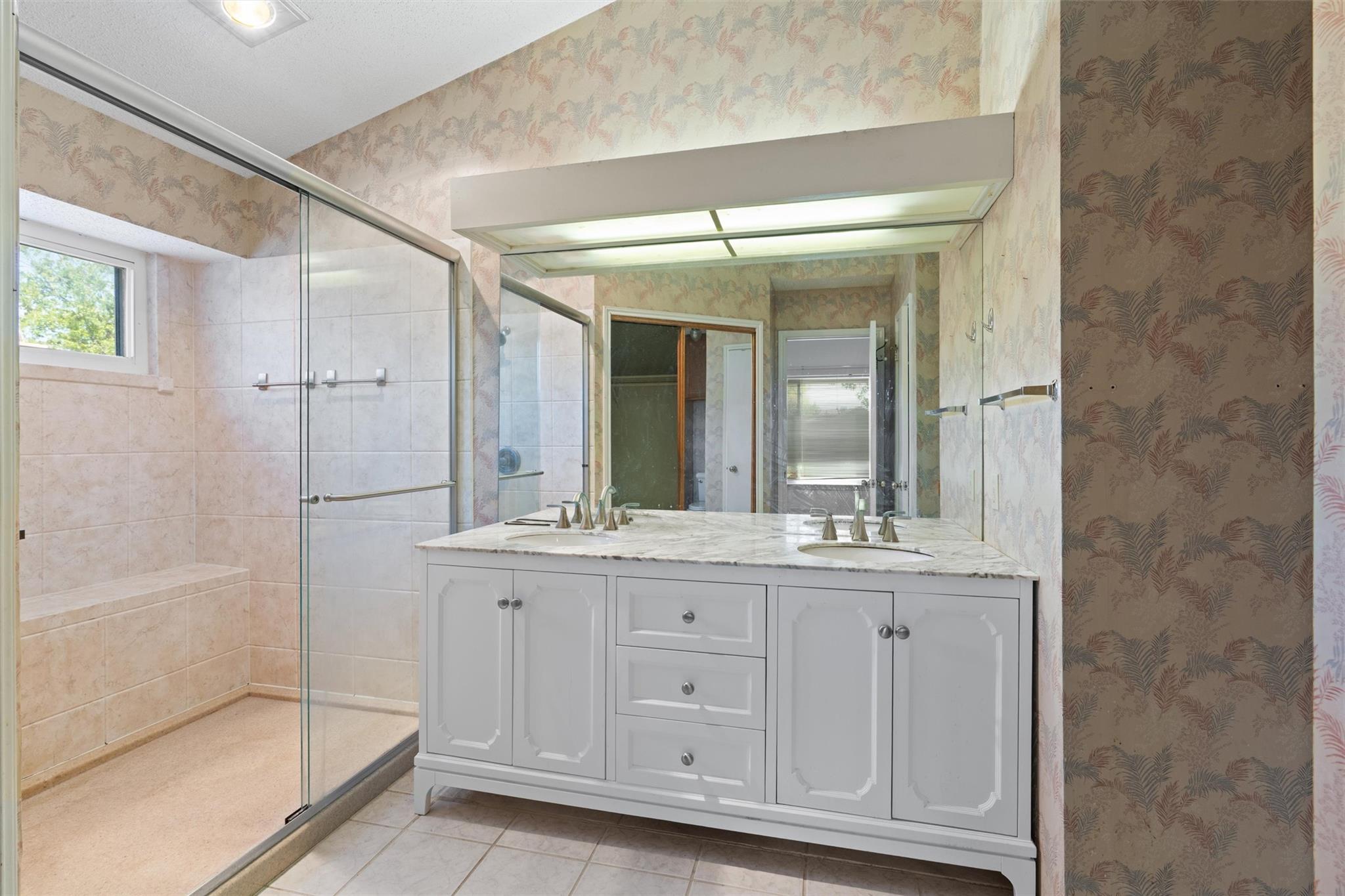12319 Yarmont Way Property Photo 17