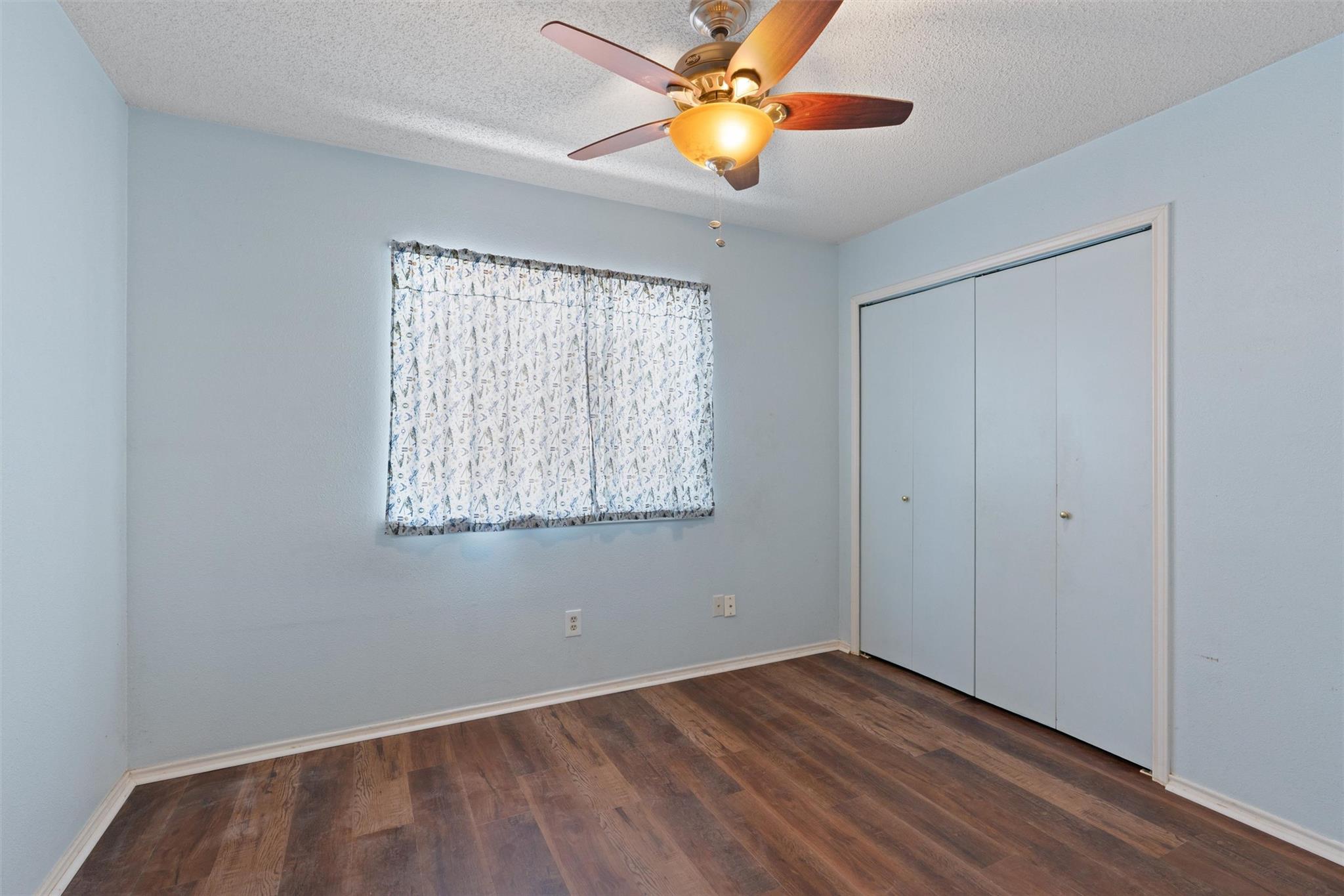 12319 Yarmont Way Property Photo 23