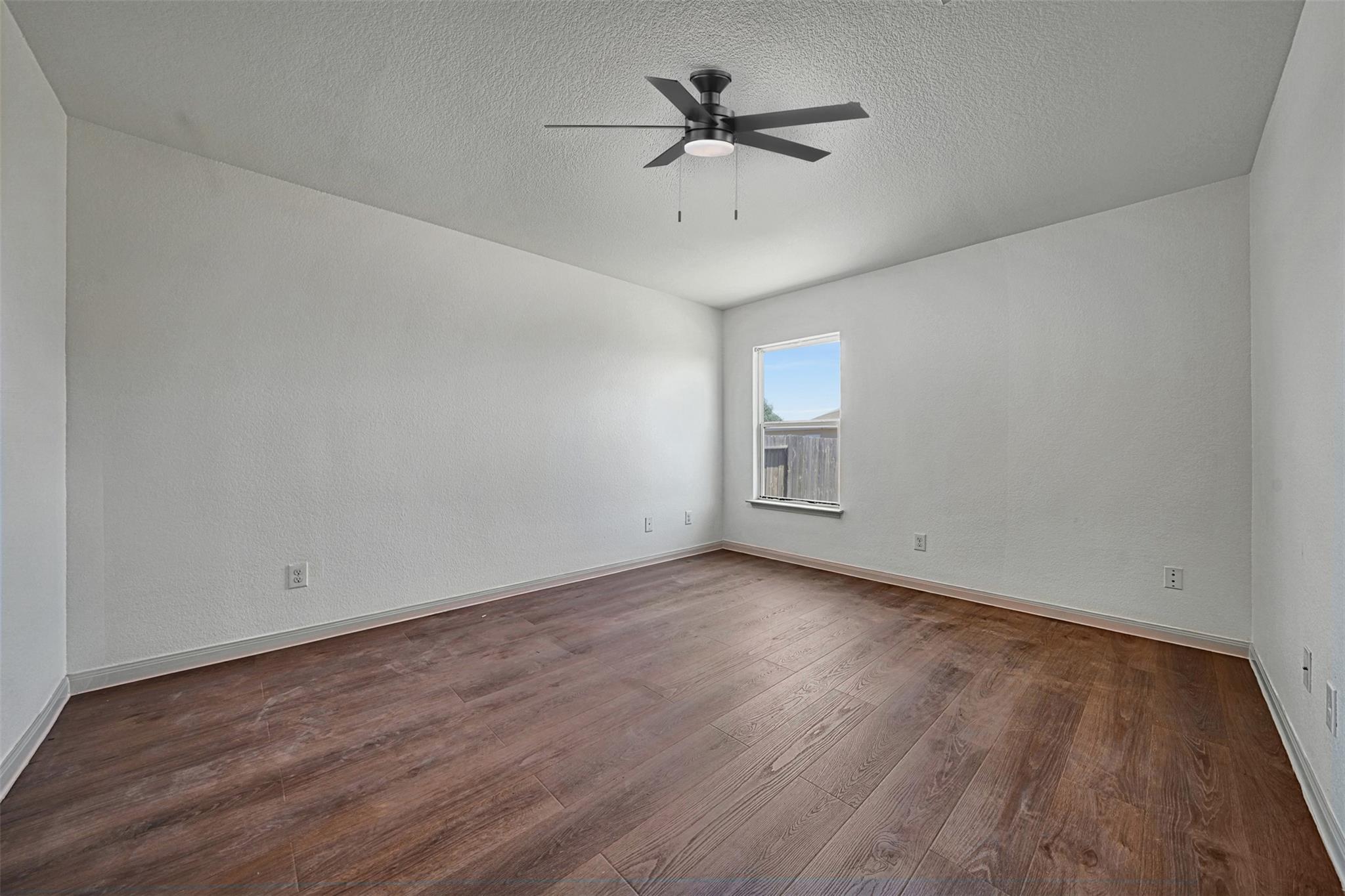 360 Farmer Ln Property Photo 13