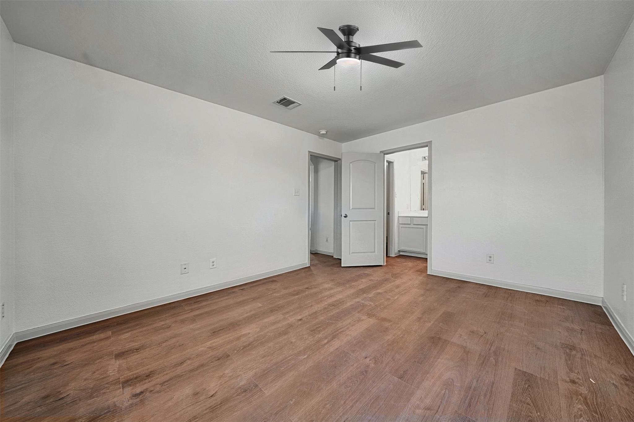 360 Farmer Ln Property Photo 14