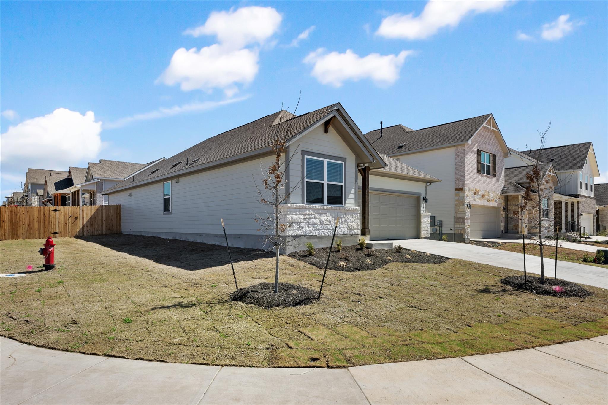 176 Wrangell WAY Property Photo 1
