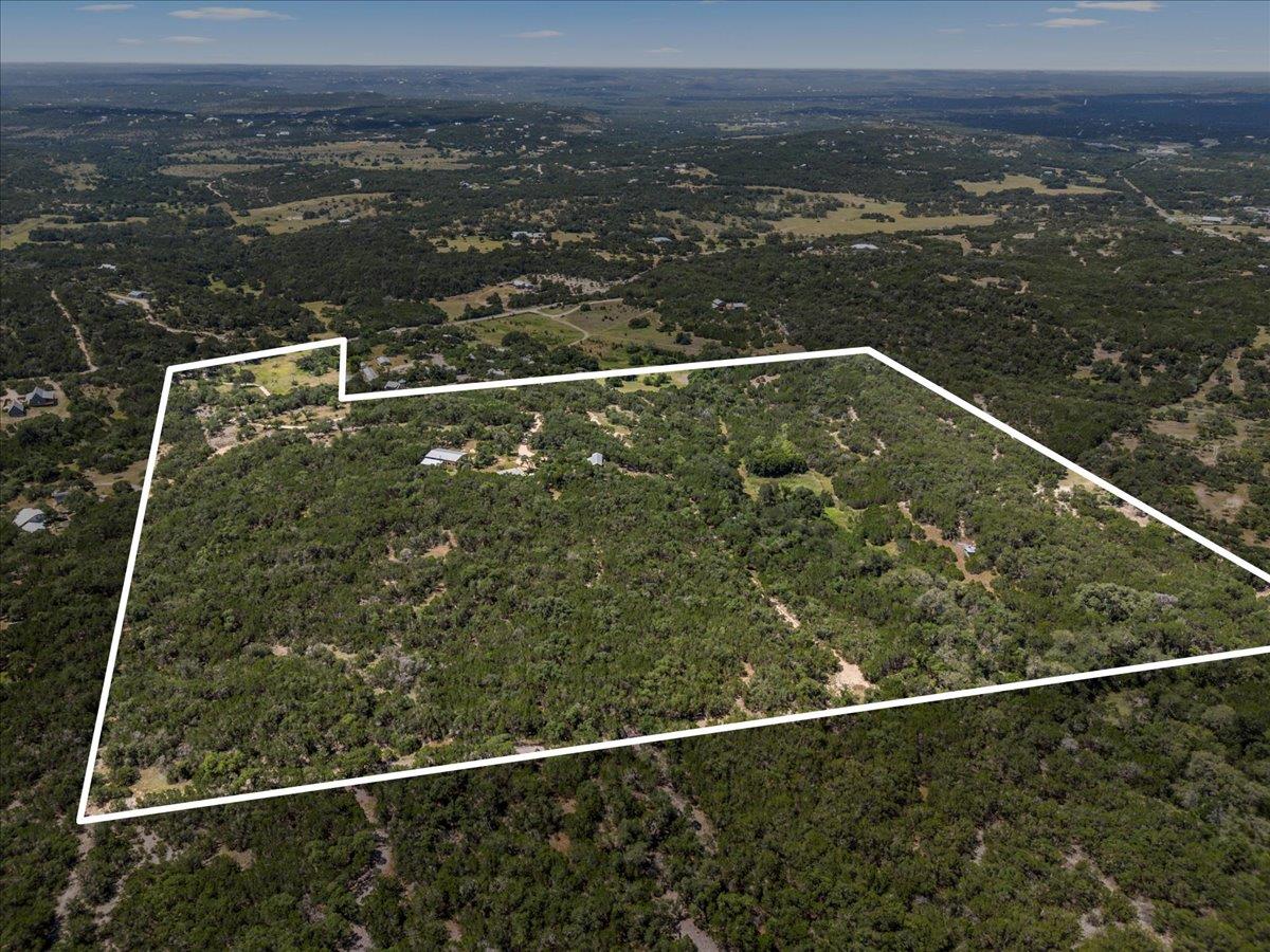 701 Old Oaks Ranch Rd Property Photo 1